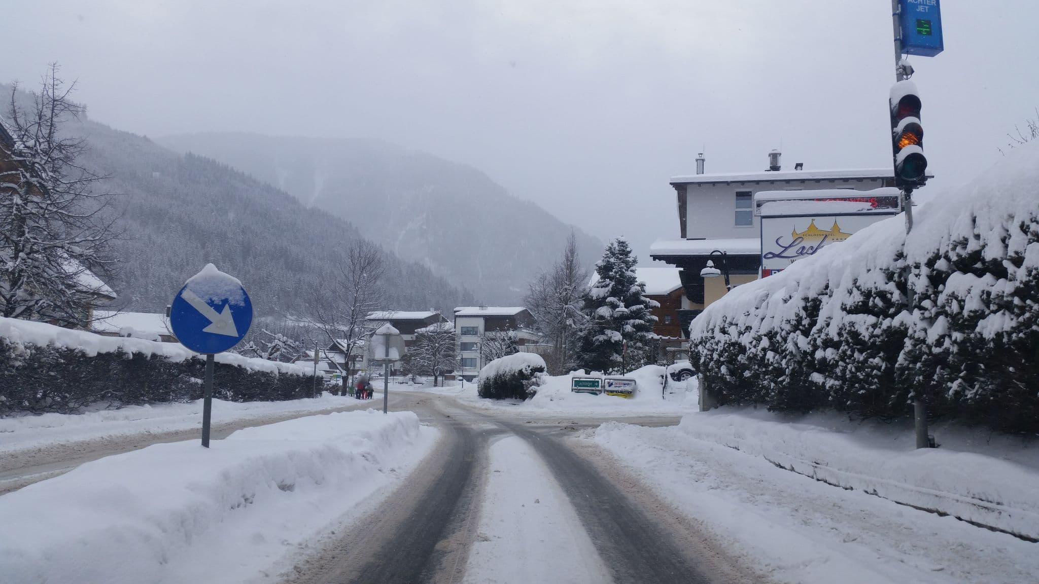 Street view near Holzmanhoff Apartament, Altenmarkt im Pongau — © it_s_so_funny (CC BY-SA · Mapillary)
