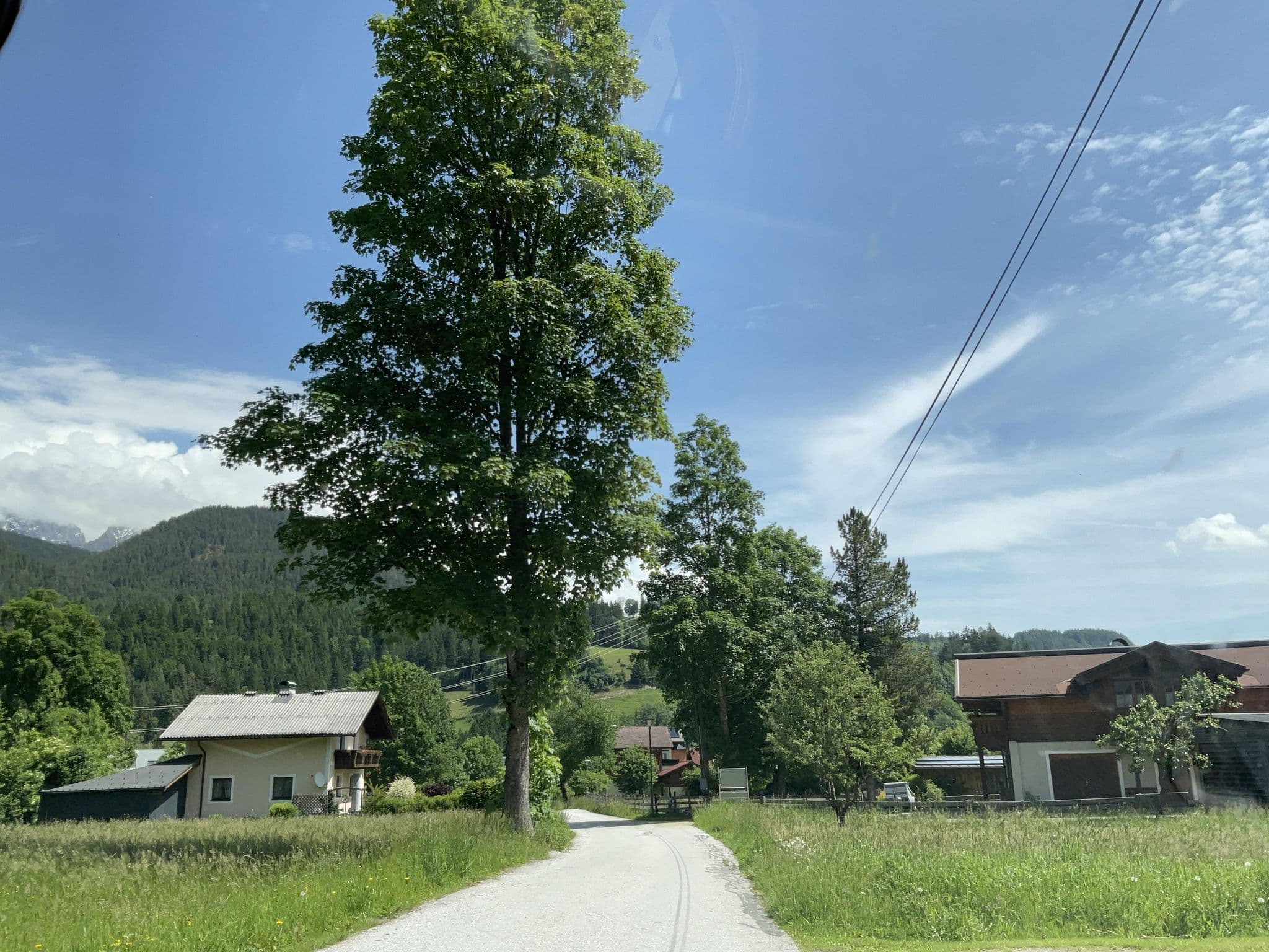 Street view near Gasthaus Jägerstüberl, Ramsau am Dachstein — © schladming1 (CC BY-SA · Mapillary)