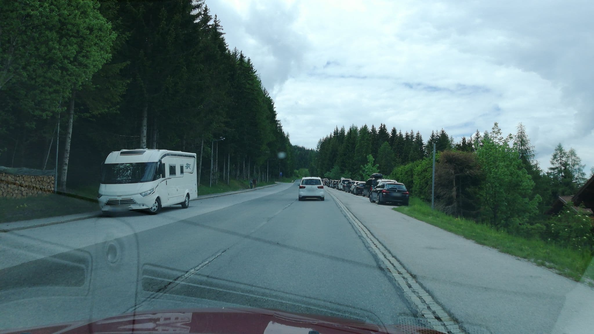 Street view near Privatpension Bergsicht, Schladming — © gzin (CC BY-SA · Mapillary)