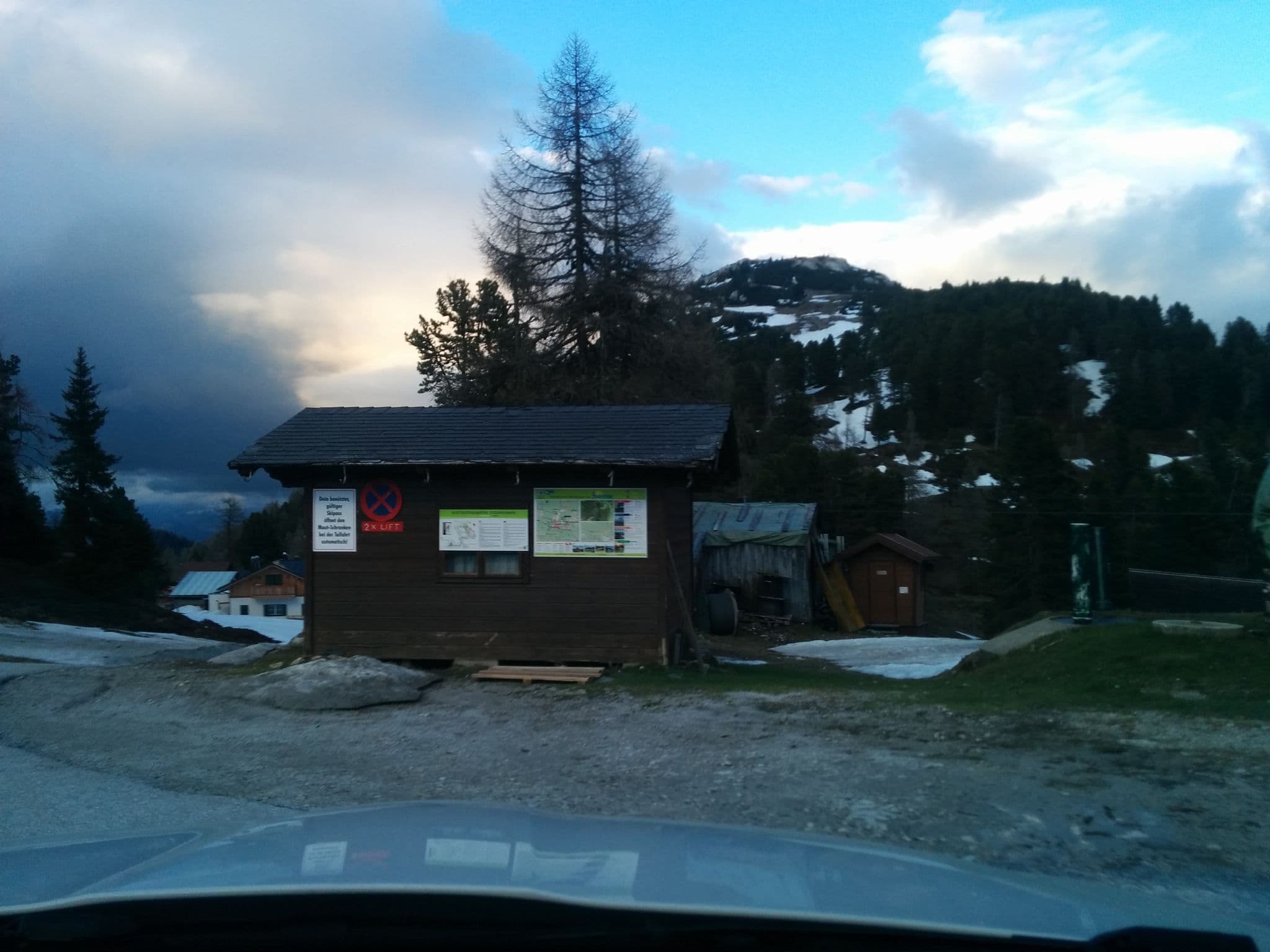 Street view near Berggasthof Steinerhaus, Haus im Ennstal — © erligb (CC BY-SA · Mapillary)