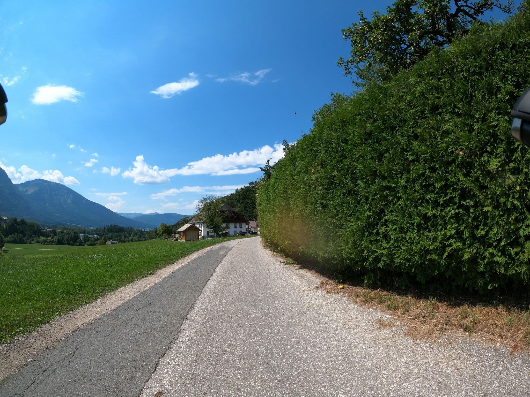 Street view near Landhaus Roidergütl, Strobl — © Langfahrer (CC BY-SA · Mapillary)
