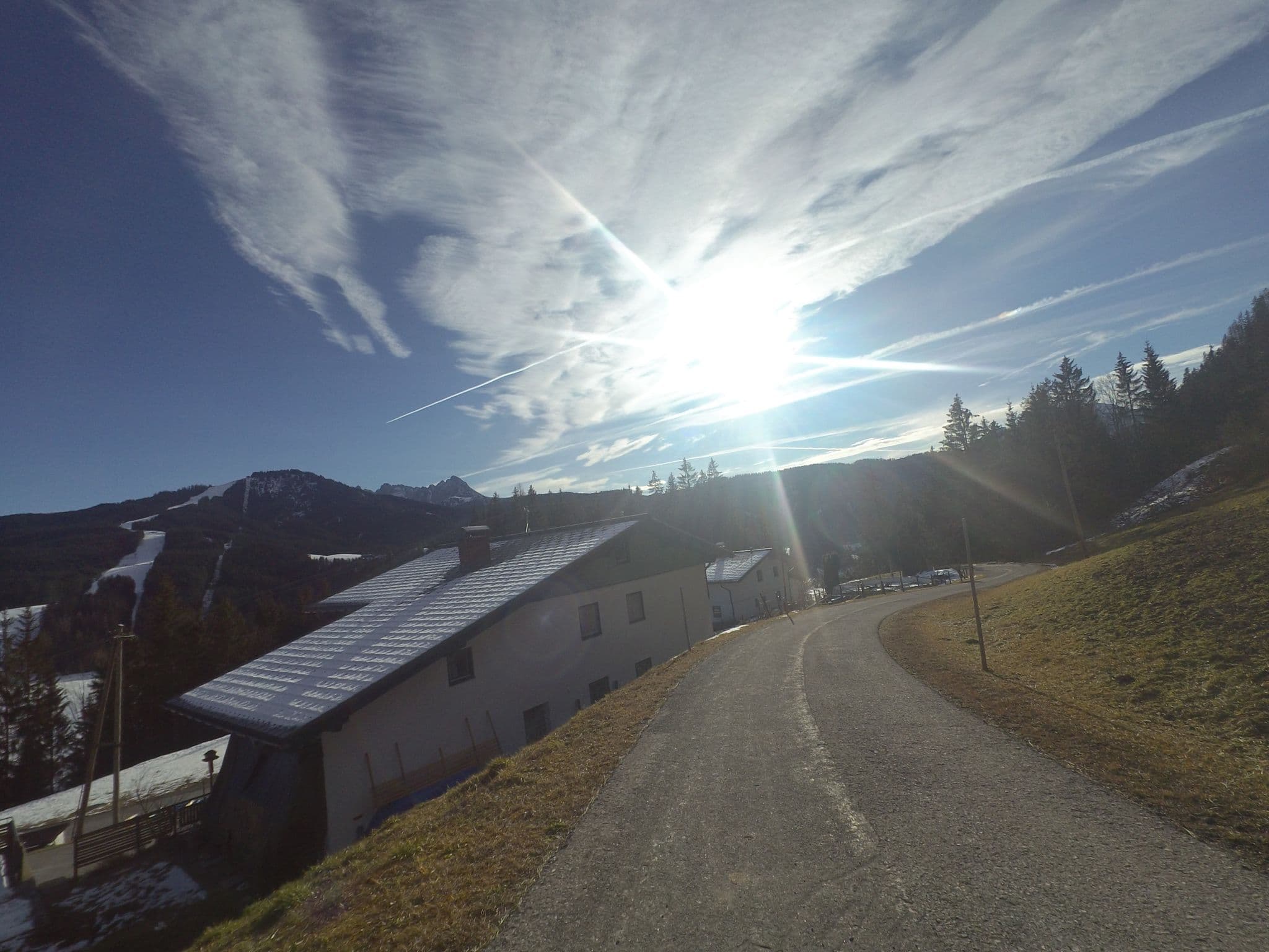 Street view near Pension Rettenbacher, Gosau — © schermy_at (CC BY-SA · Mapillary)