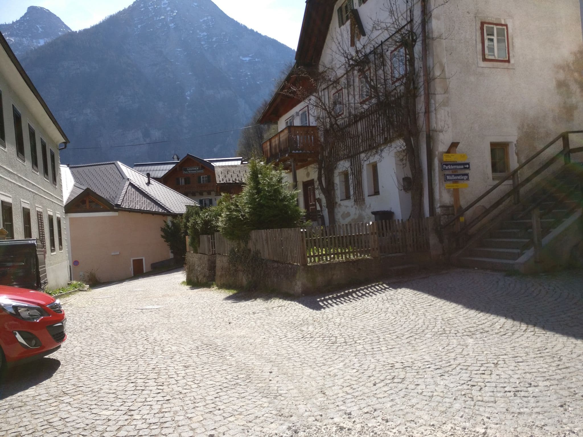 Street view near Talherberge Hallstatt, Gosau — © aceini (CC BY-SA · Mapillary)