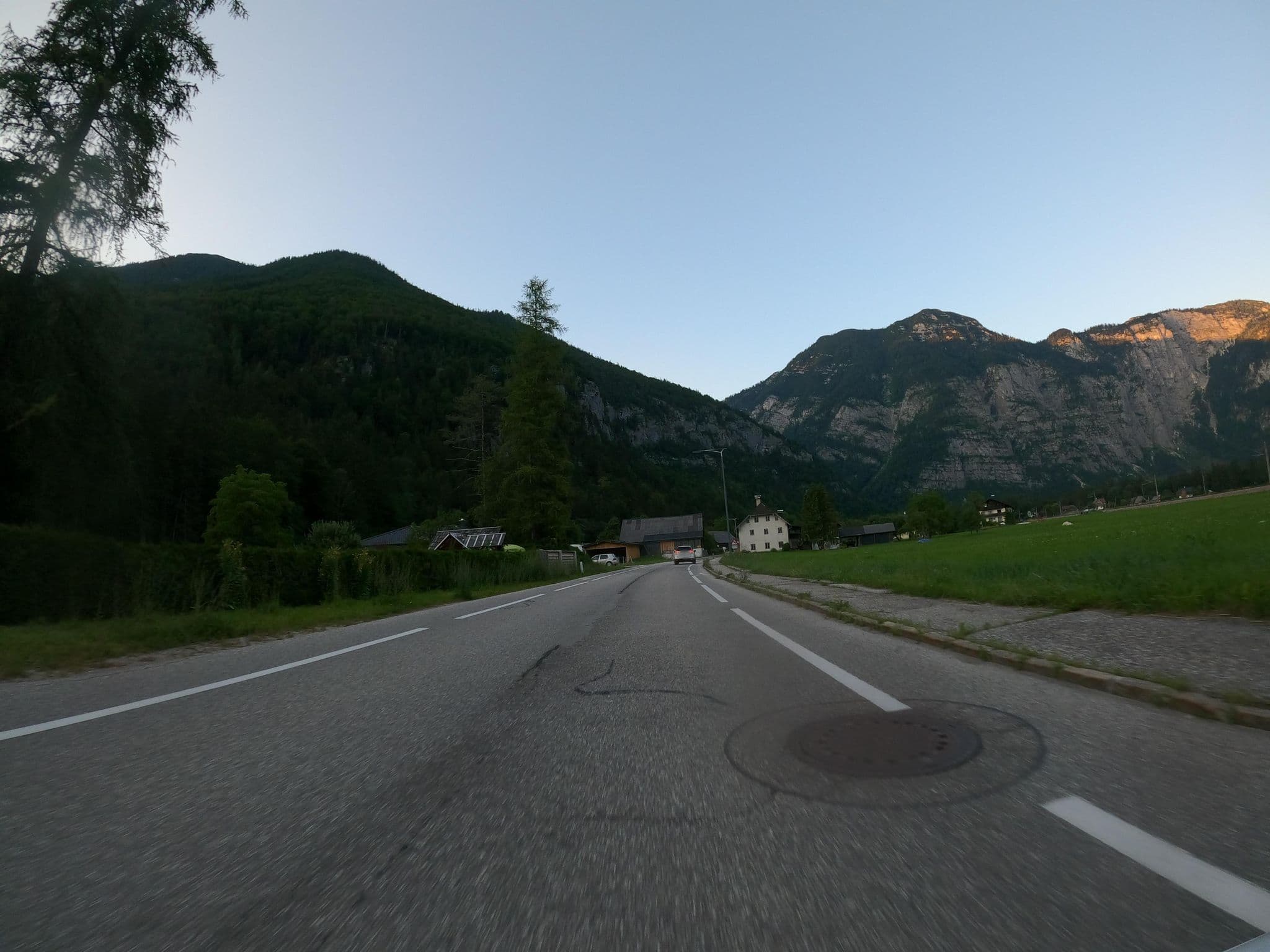 Street view near Blumenhaus Ebner, Bad Aussee — © phitec (CC BY-SA · Mapillary)