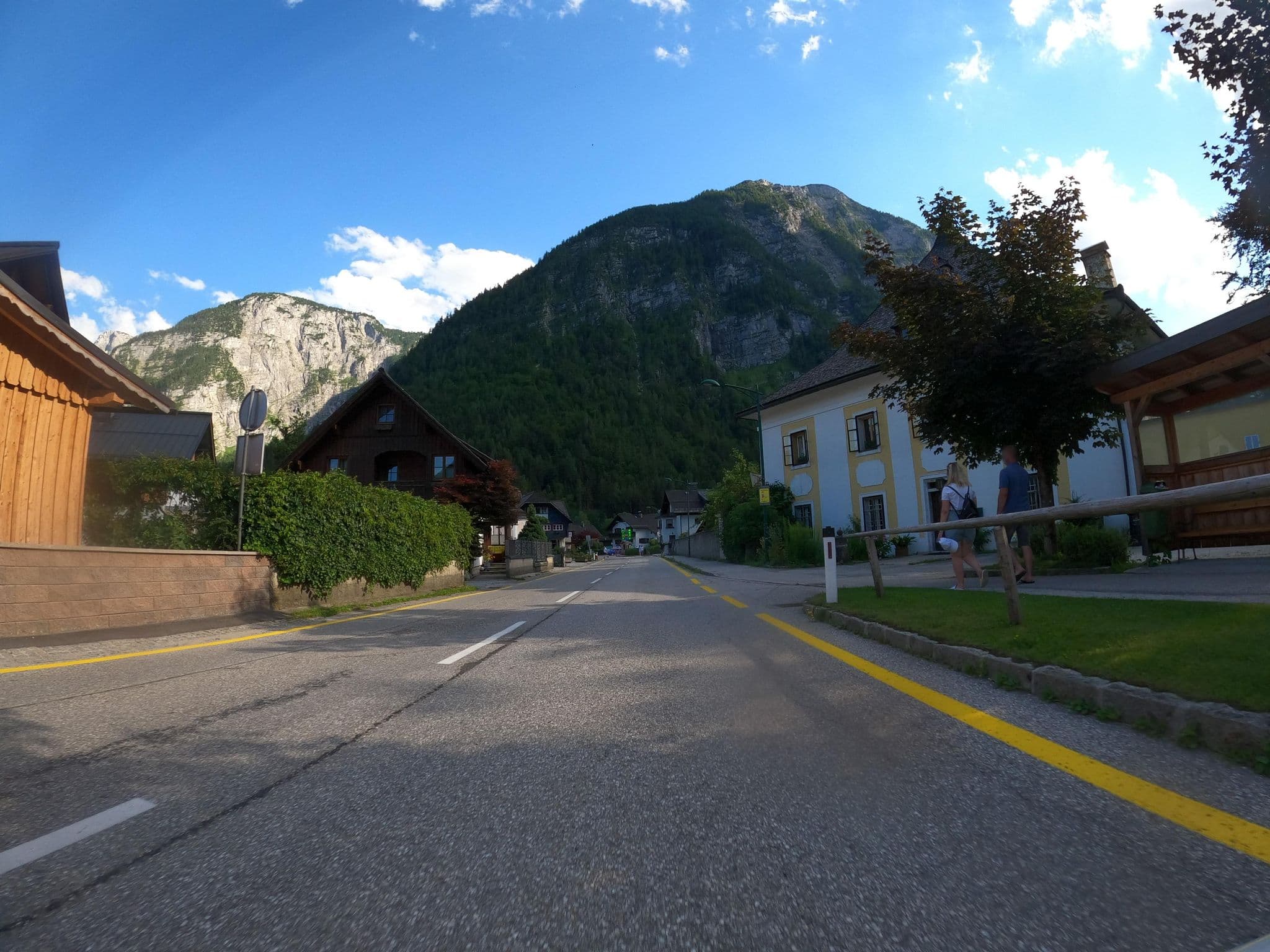 Street view near Haus Trausner, Gosau — © phitec (CC BY-SA · Mapillary)