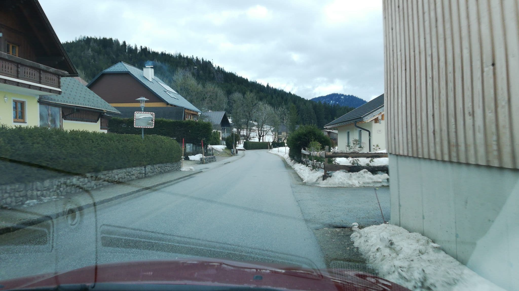 Street view near Gasthaus Kalas, Mitterndorf im Steirischen Salzkammergut — © gzin (CC BY-SA · Mapillary)