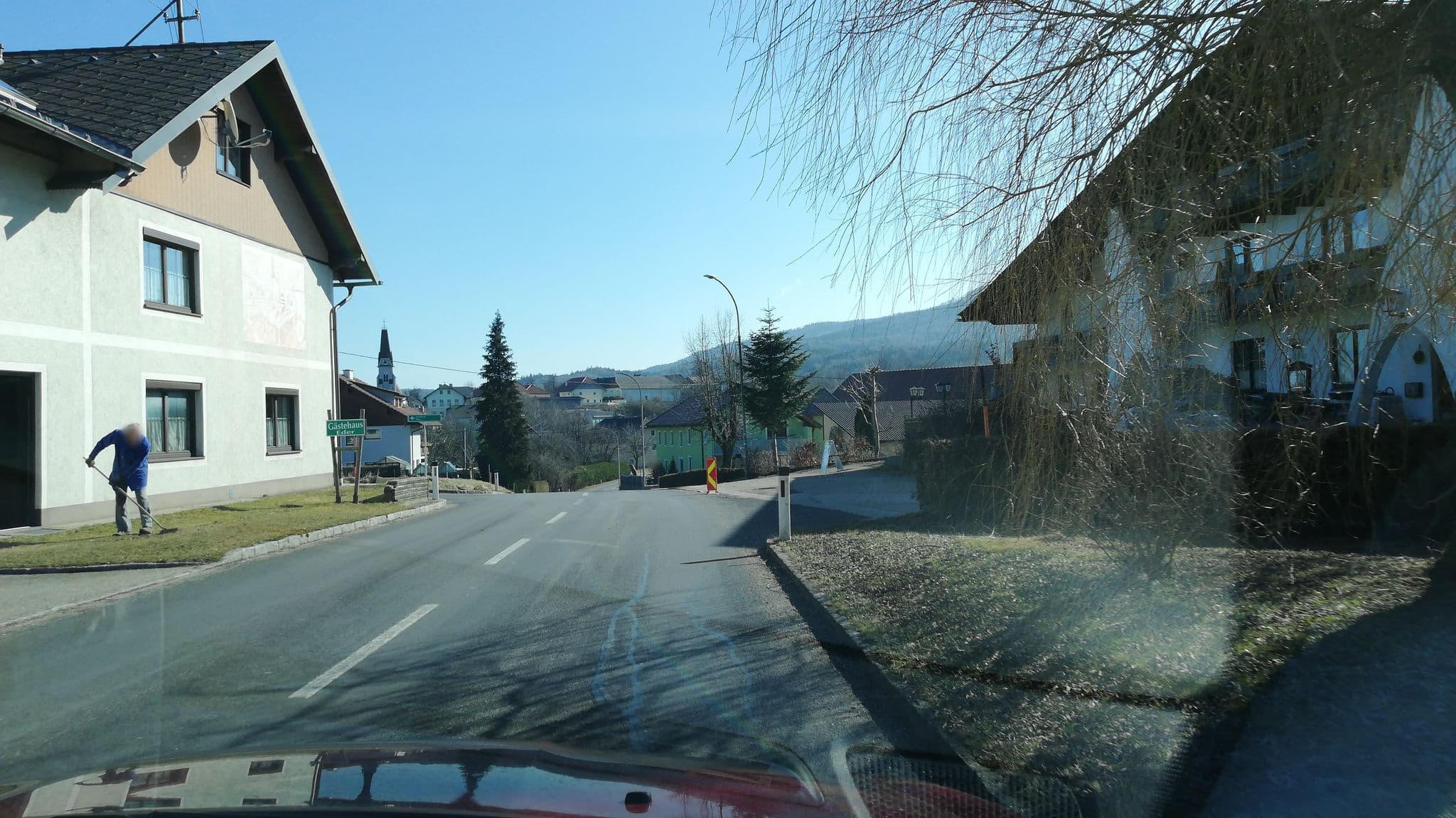 Street view near Erwin Eder, Schörfling — © gzin (CC BY-SA · Mapillary)