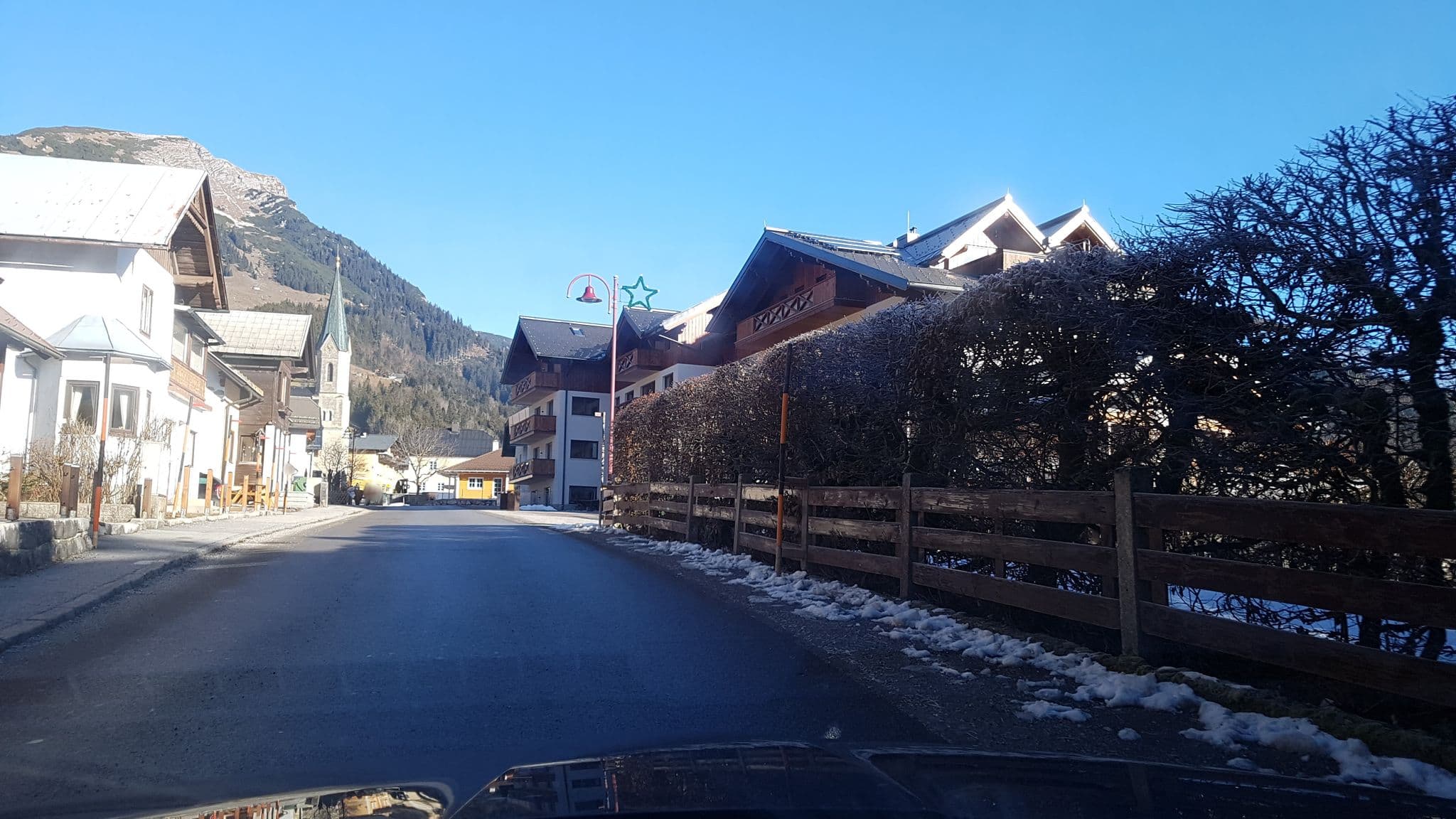 Street view near Maria Elisabeth Auer, Gosau — © schermy_at (CC BY-SA · Mapillary)