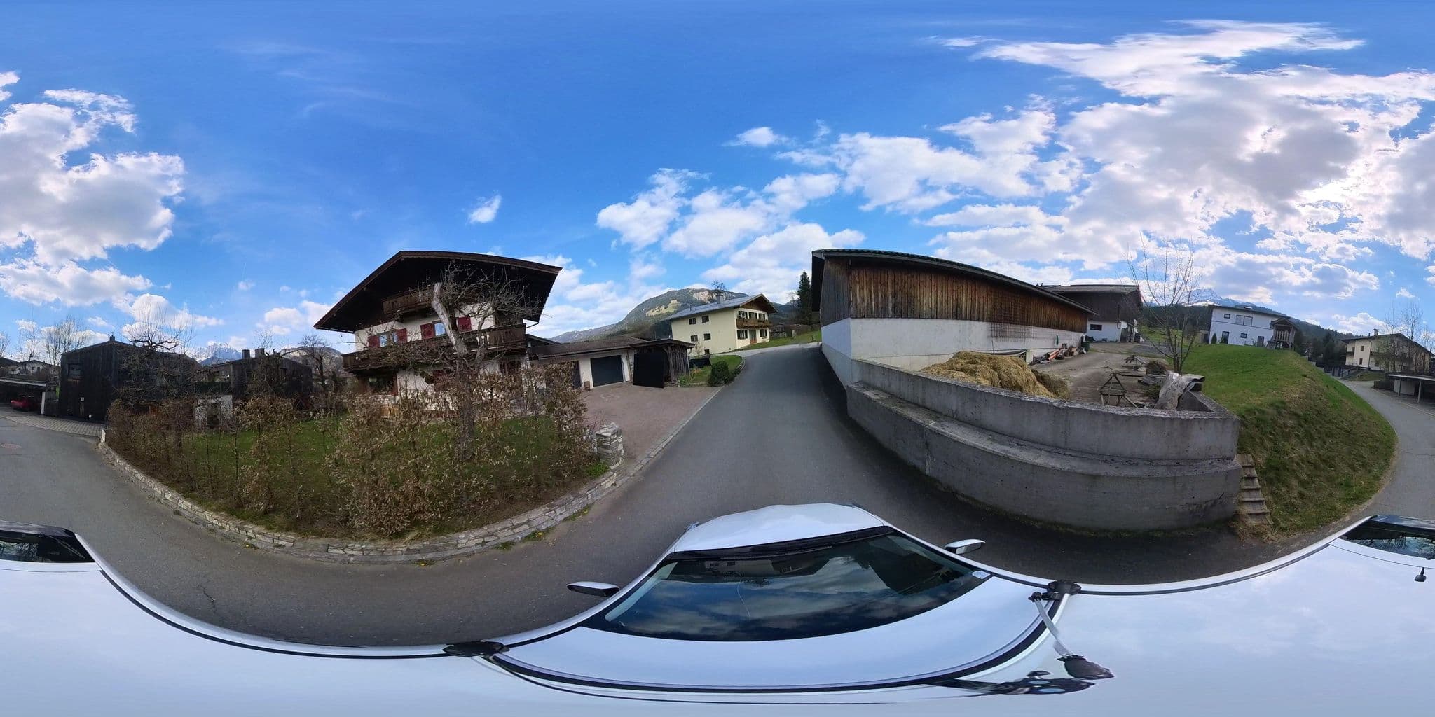 Street view near Bauernhof Buchern, Sankt Johann in Tirol — © osmplus_org (CC BY-SA · Mapillary)