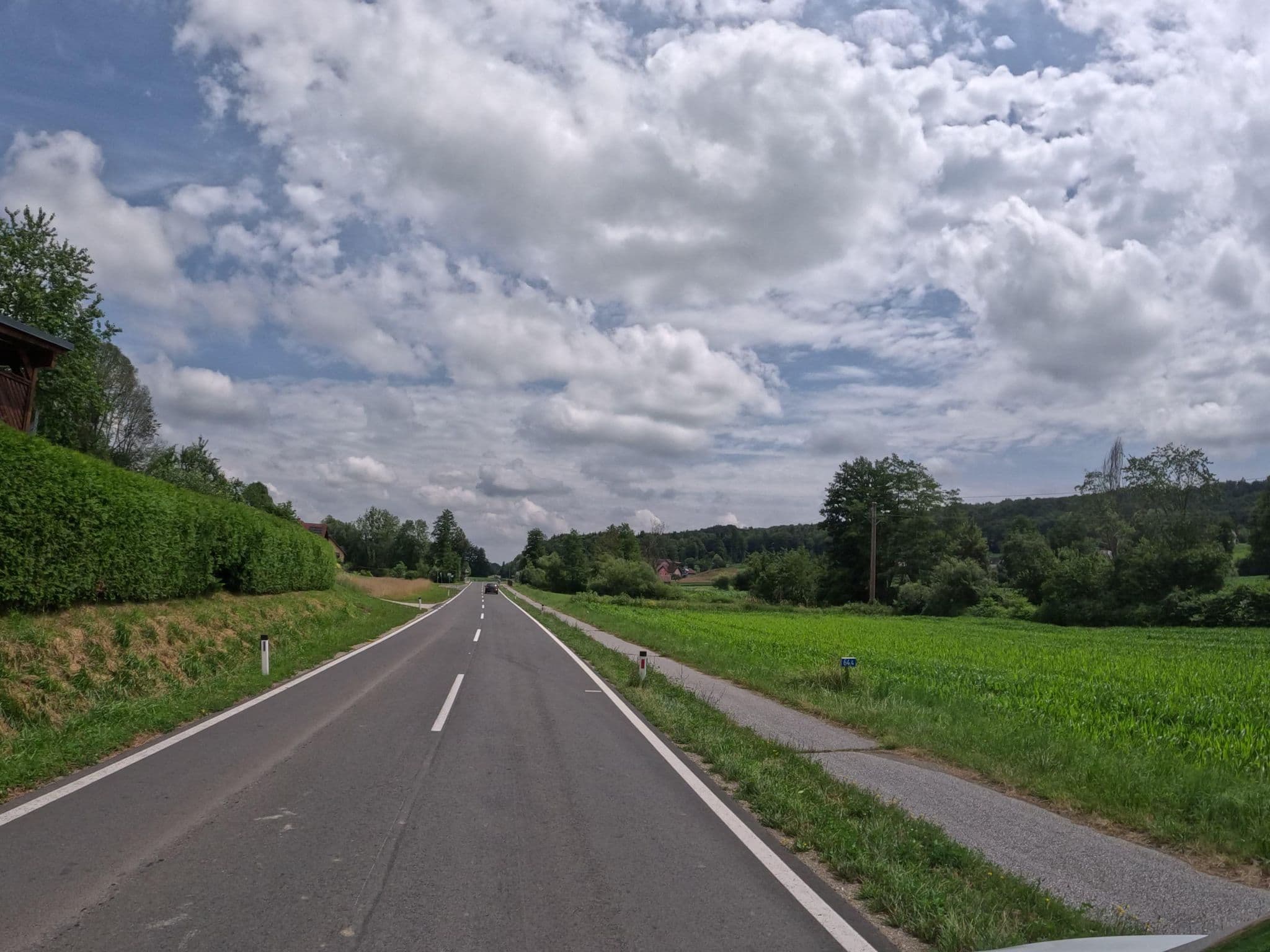 Street view near Weingut - Ferienhaus Sonja Rohrbacher, Gamlitz — © djpixel (CC BY-SA · Mapillary)
