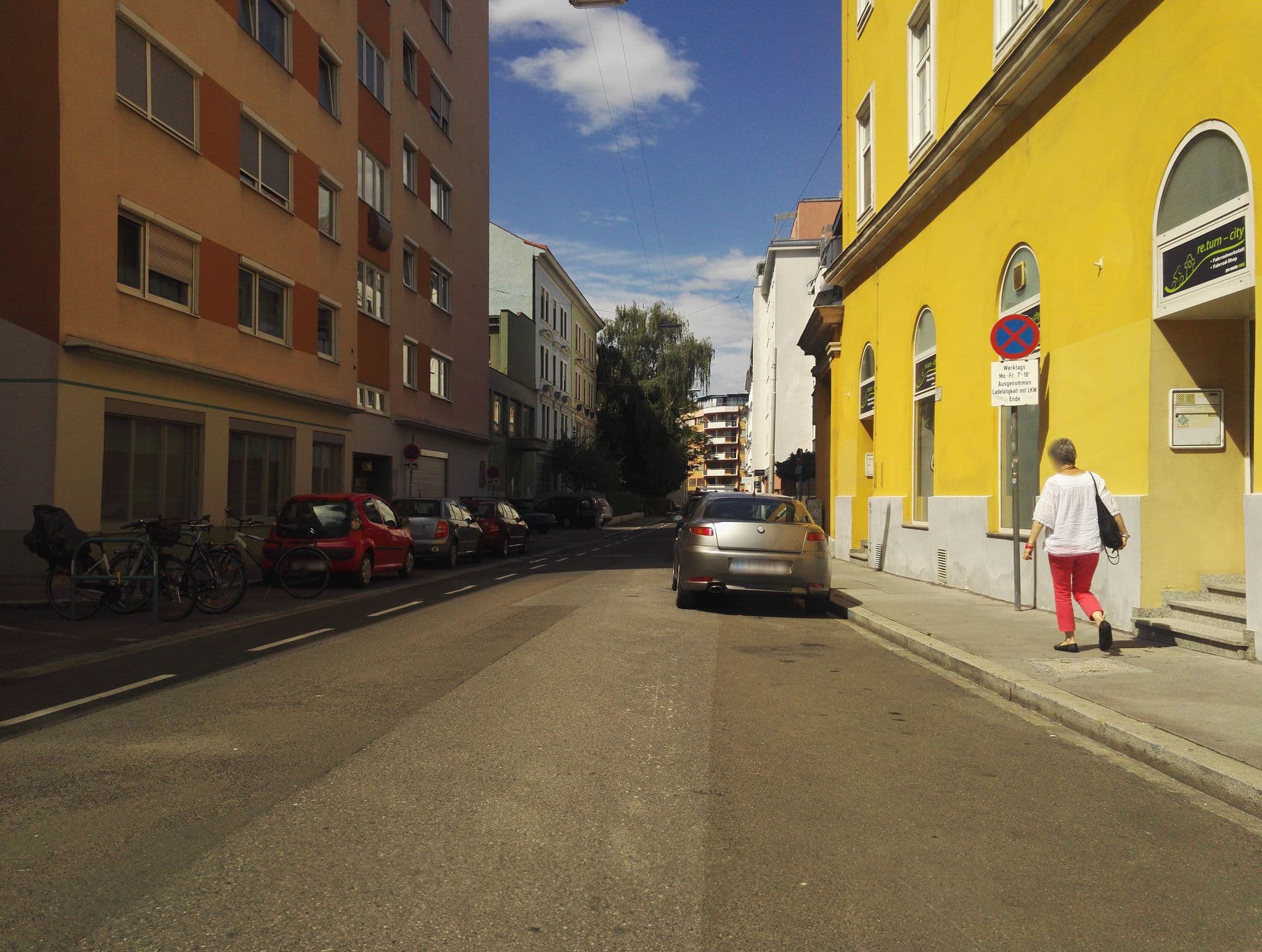Street view near Hostel Babenberg, Graz — © aceini (CC BY-SA · Mapillary)