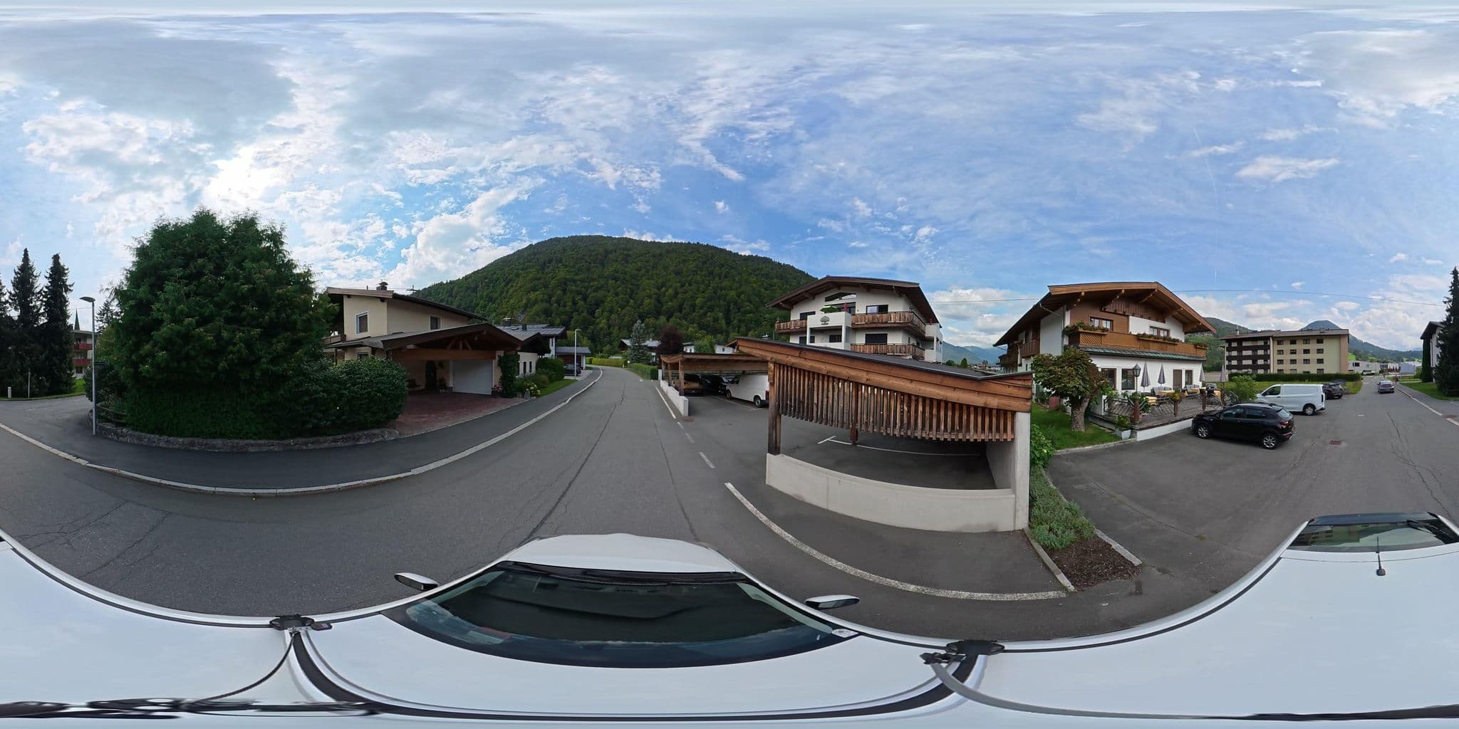 Street view near Leerberghof, Kirchdorf in Tirol — © osmplus_org (CC BY-SA · Mapillary)