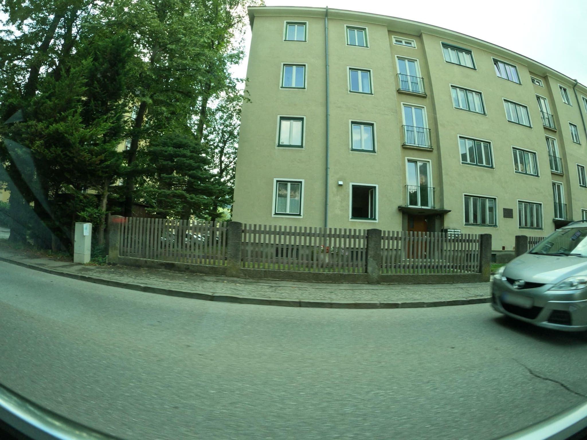 Street view near Hotel MarienHof Reichenau an der Rax, Reichenau an der Rax — © erias (CC BY-SA · Mapillary)