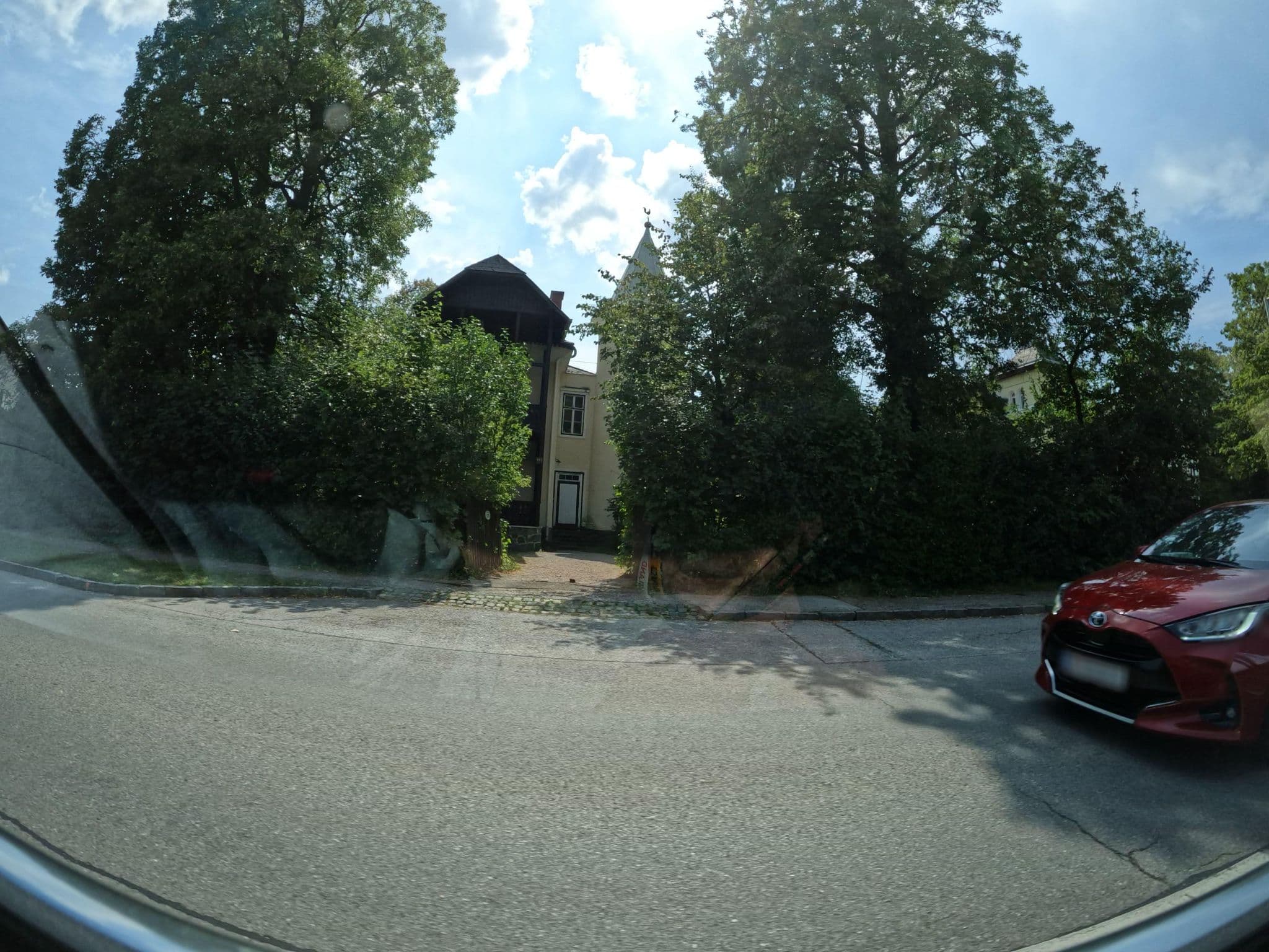 Street view near Walter Merliczek, Reichenau an der Rax — © erias (CC BY-SA · Mapillary)