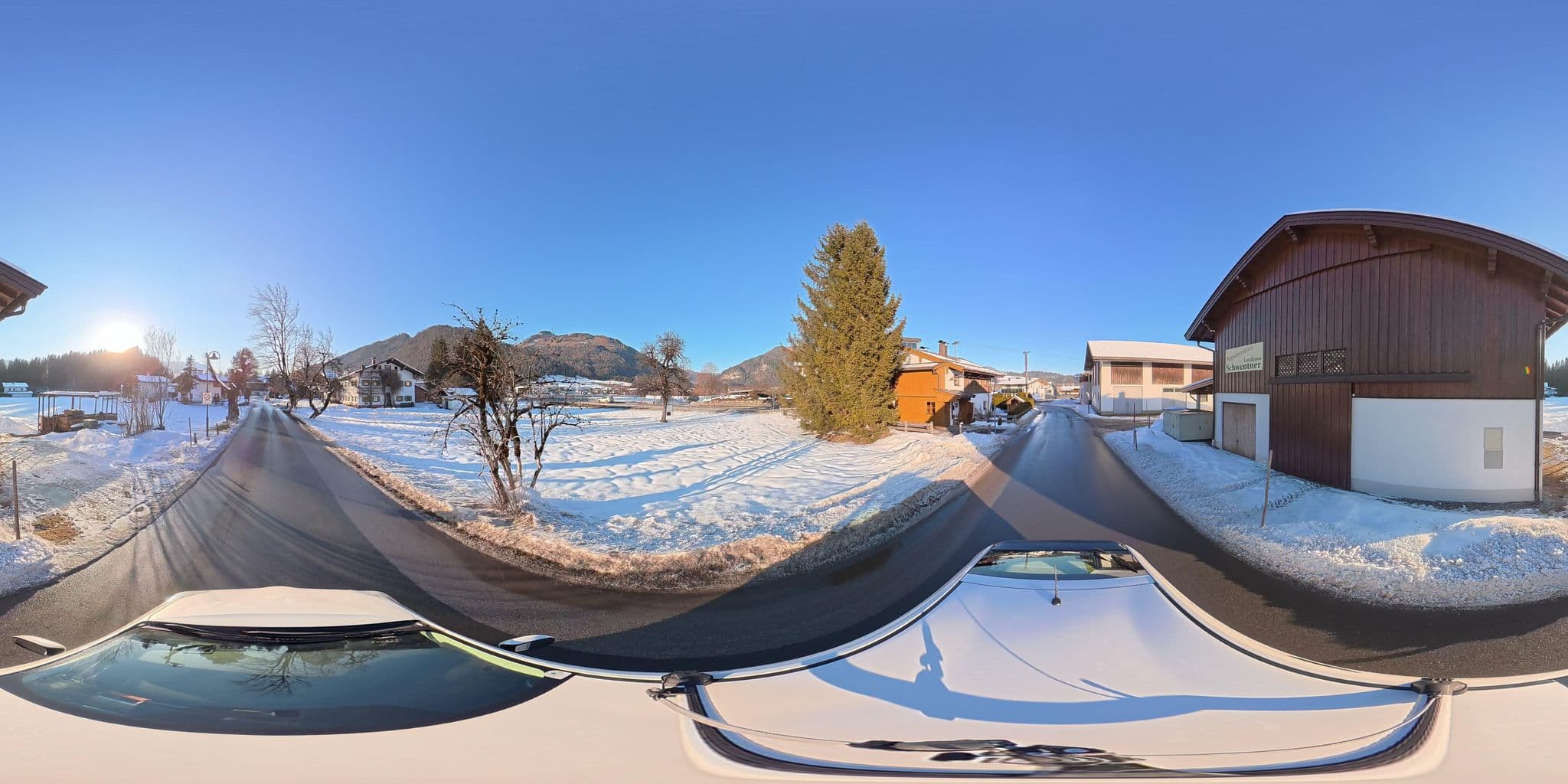 Street view near Landhaus Schwentner, Kössen — © osmplus_org (CC BY-SA · Mapillary)