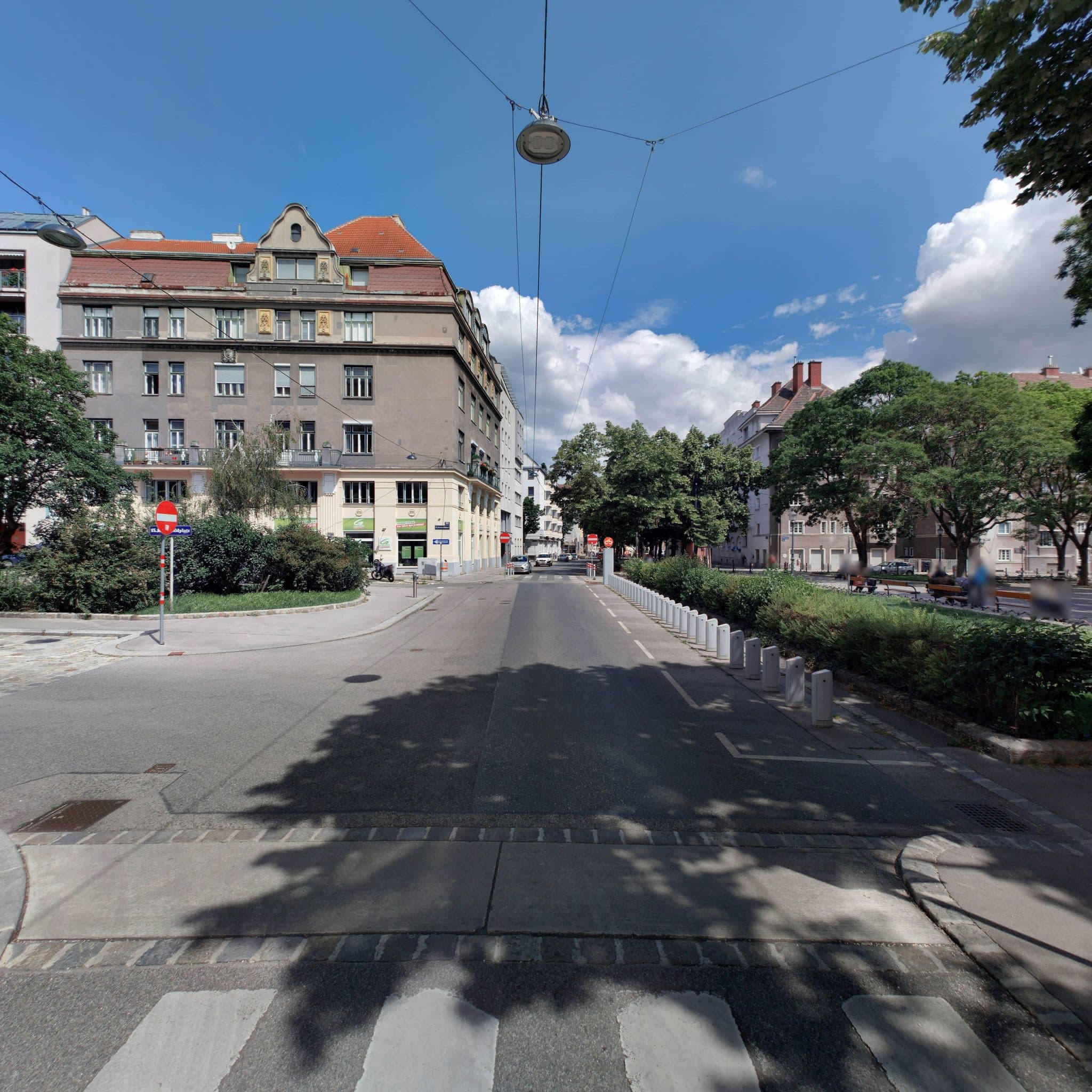 Street view near Urban Flats Vienna Rudolfsheim, Fünfhaus — © eliasgander (CC BY-SA · Mapillary)