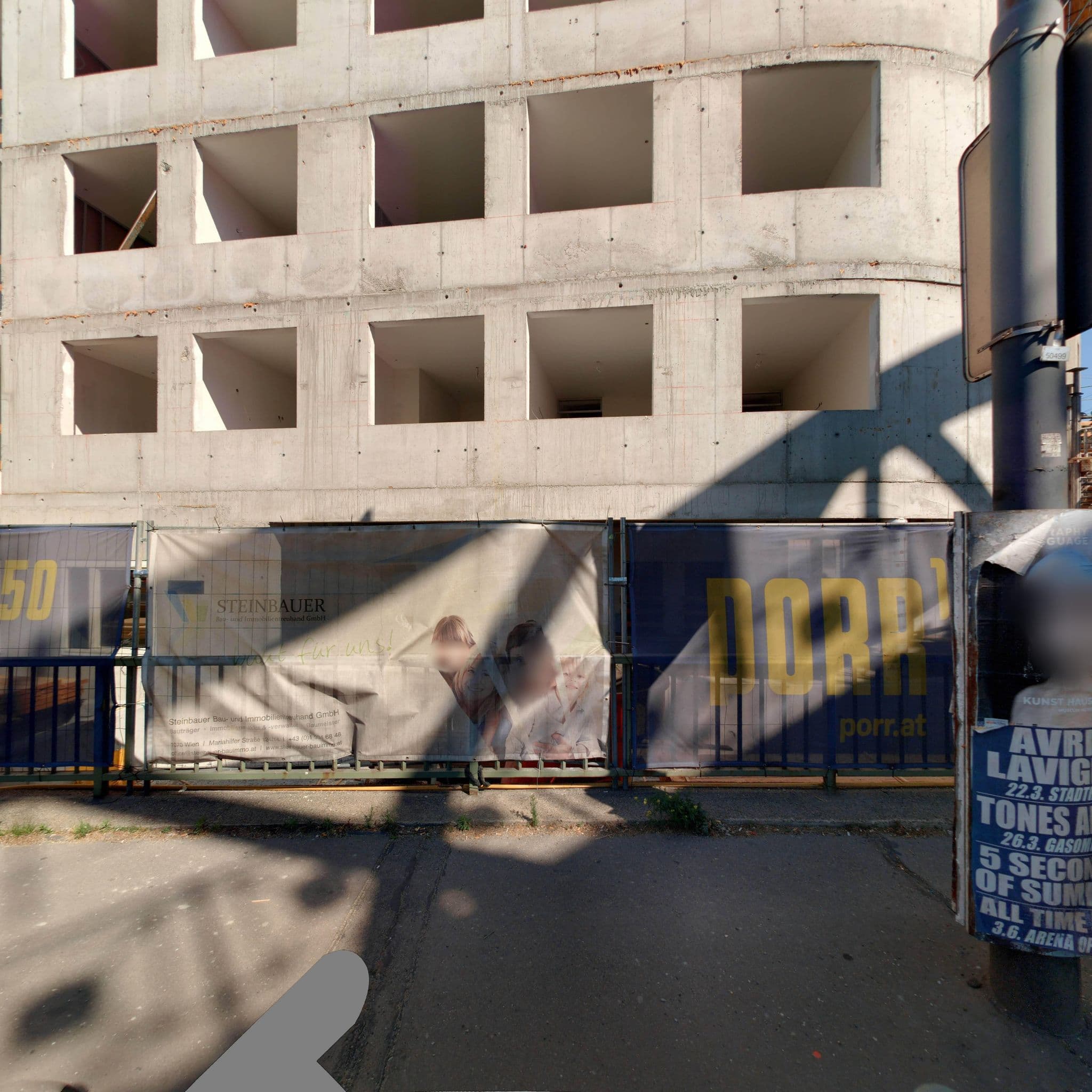 Street view near Prix Hotel Aktiengesellschaft, Margareten — © eliasgander (CC BY-SA · Mapillary)