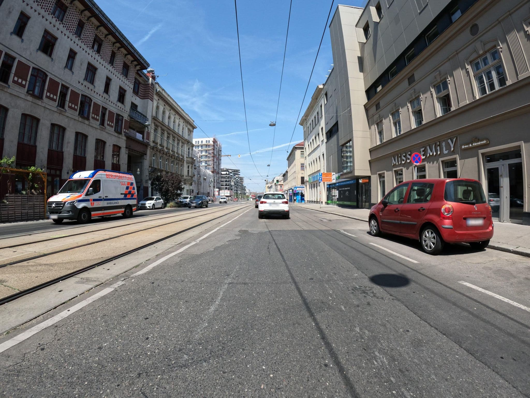 Street view near 117, Margareten — © erias (CC BY-SA · Mapillary)