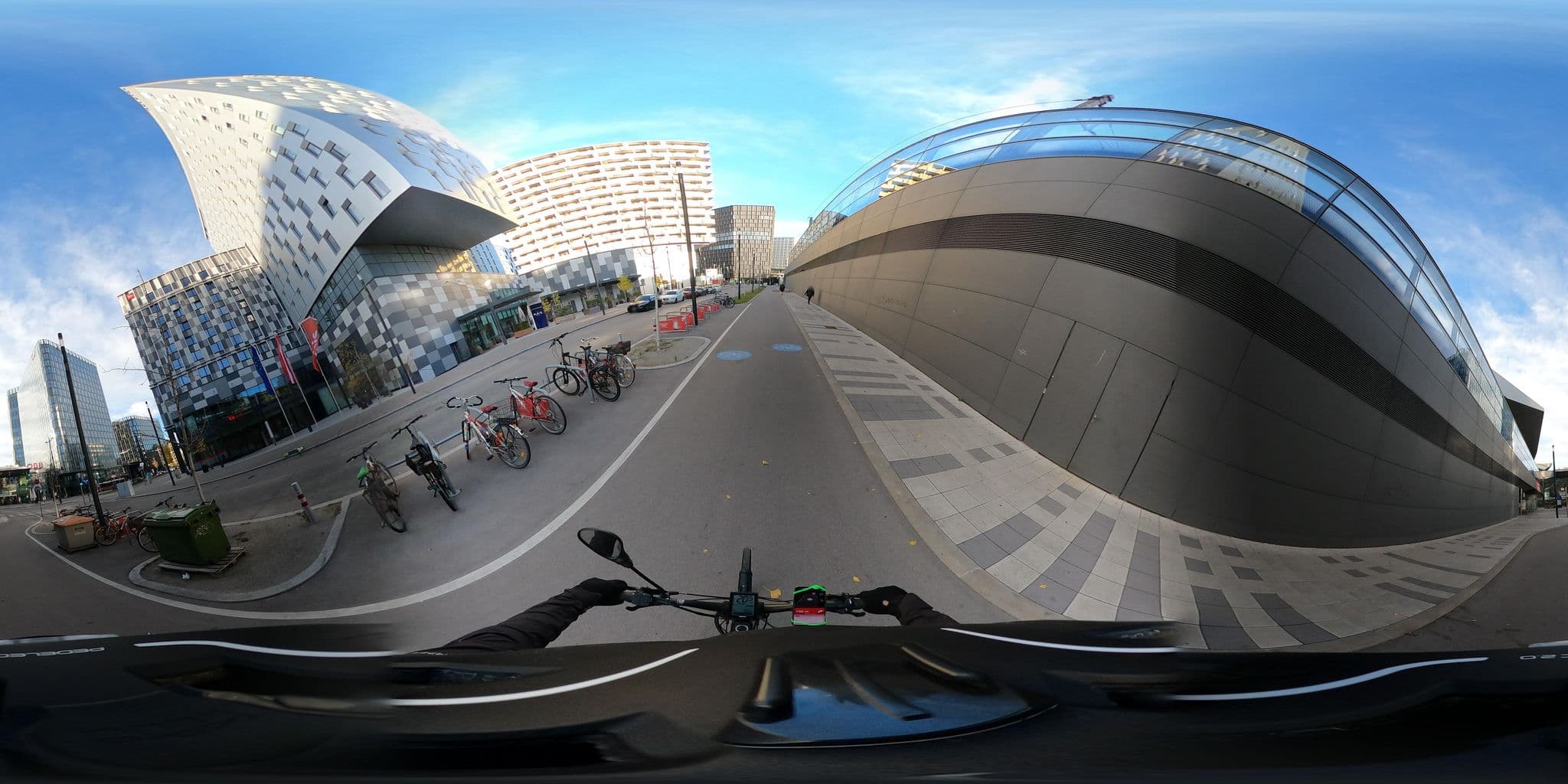 Street view near MotelOne, Margareten — © di0v0n (CC BY-SA · Mapillary)