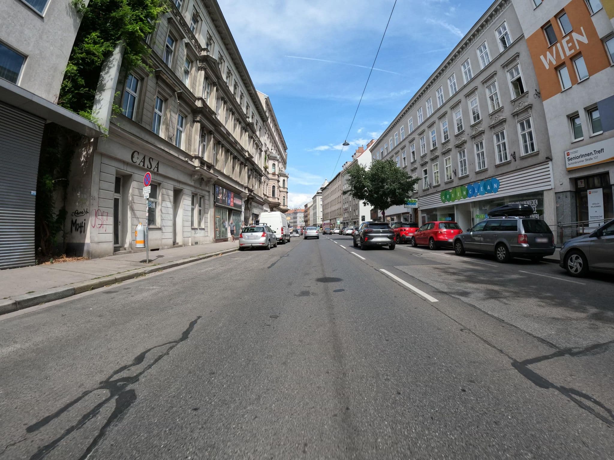 Street view near Waytostay, Margareten — © erias (CC BY-SA · Mapillary)