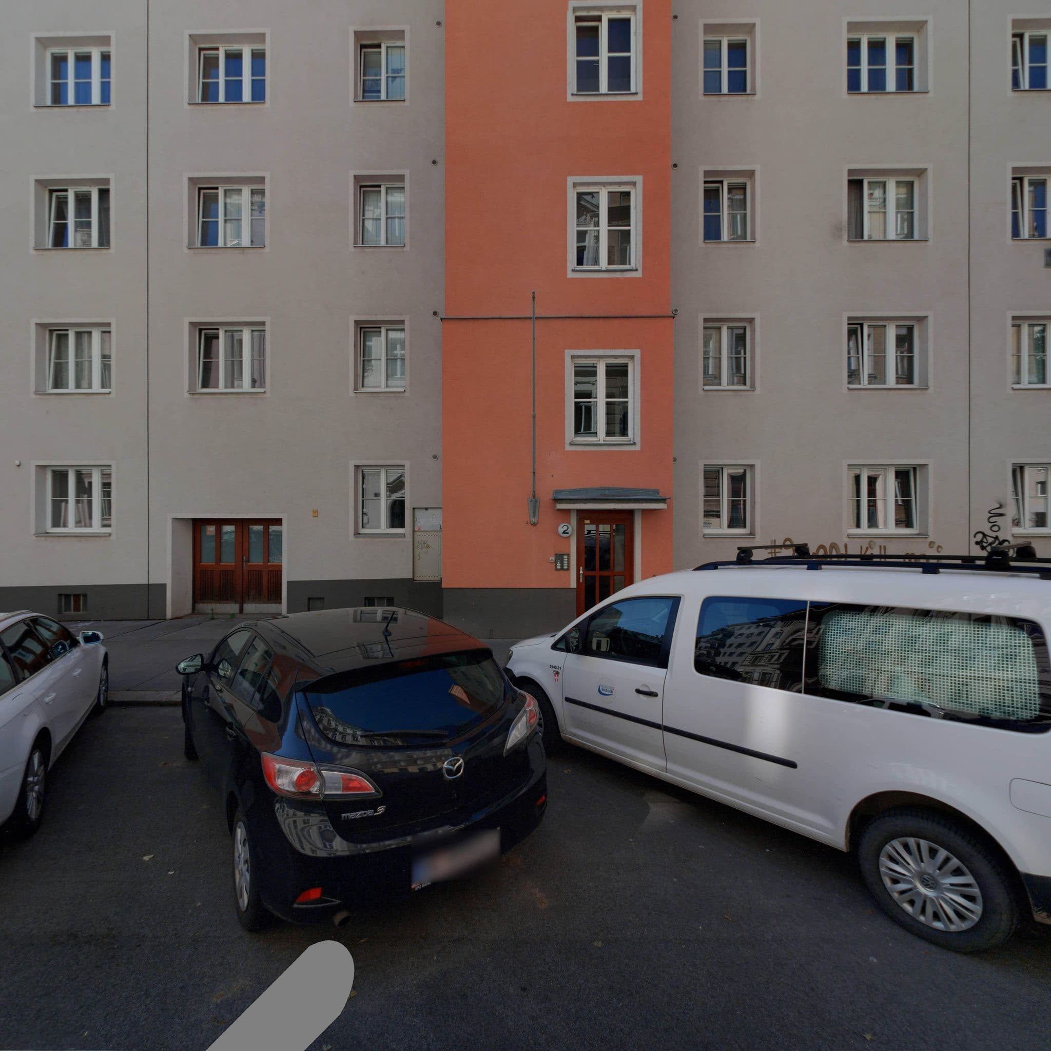Street view near WehGeh, Margareten — © eliasgander (CC BY-SA · Mapillary)