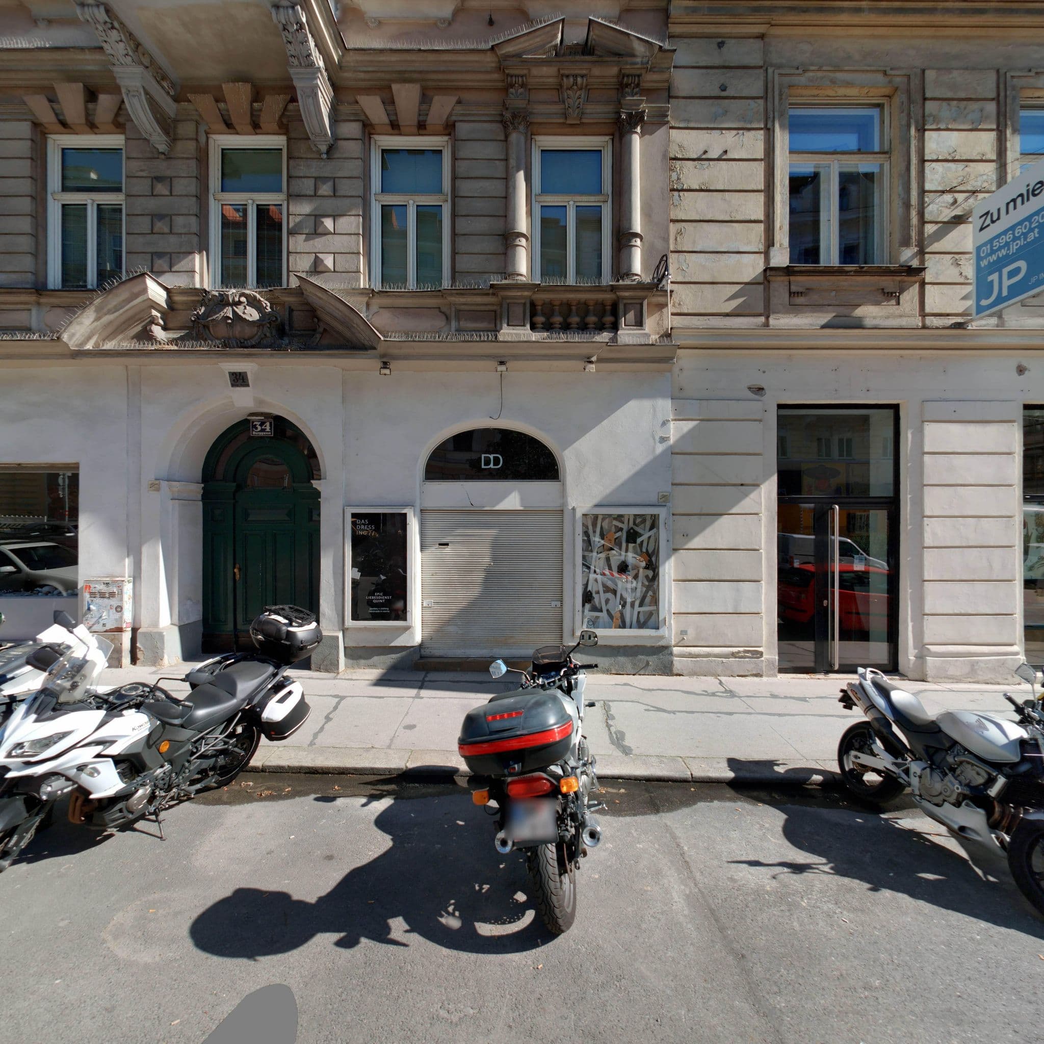 Street view near 6 Rooms - 1070, Neubau — © eliasgander (CC BY-SA · Mapillary)