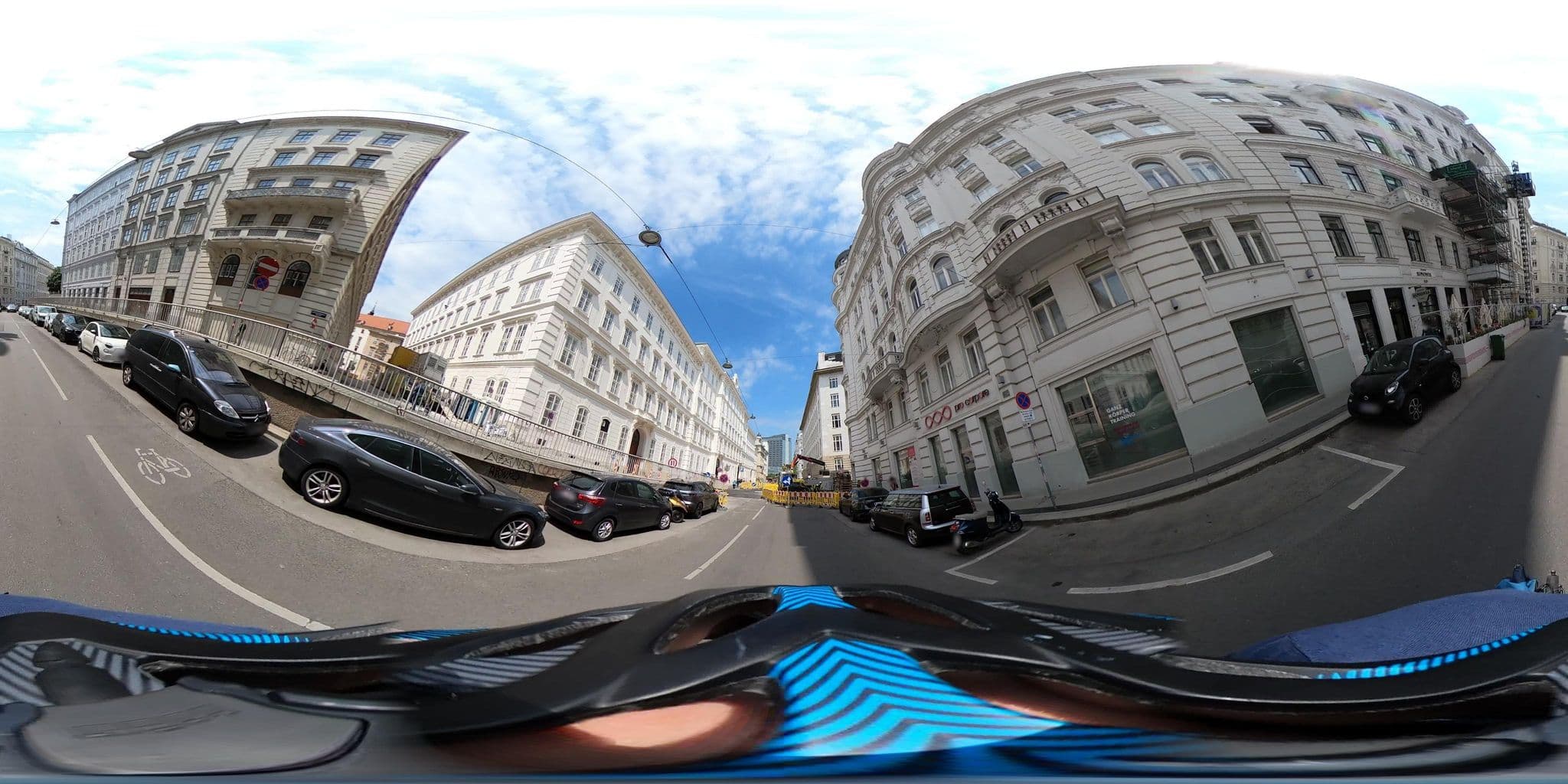 Street view near Appartement, Vienna — © consens_verkehrsplanung (CC BY-SA · Mapillary)