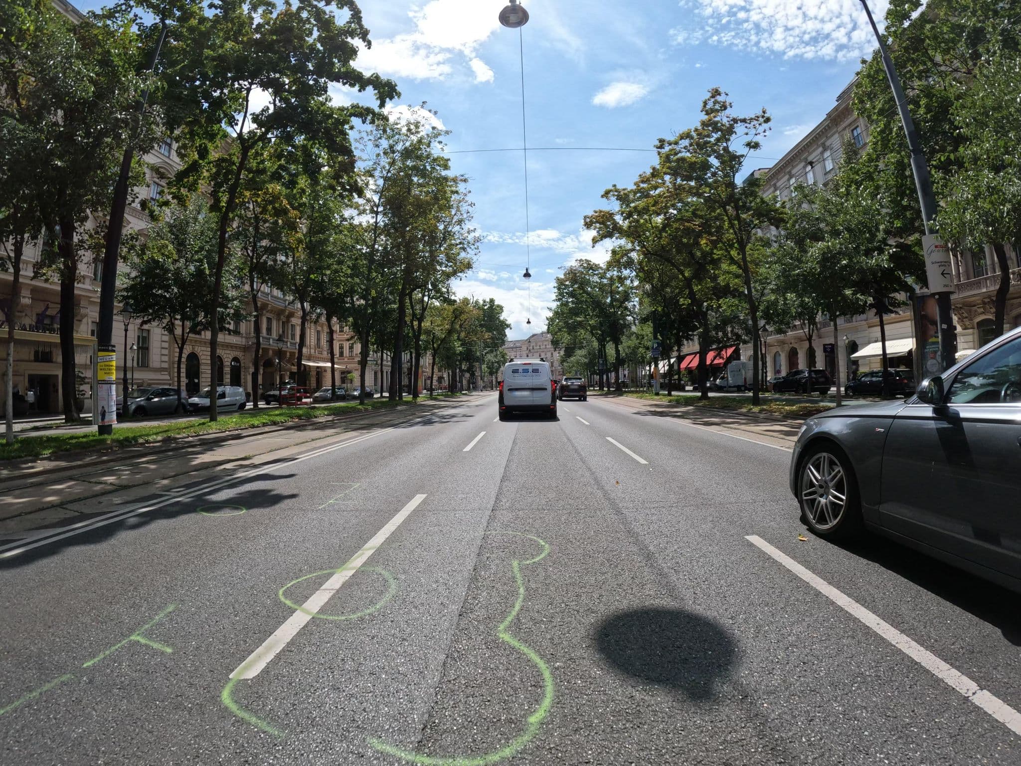 Street view near Schubertring 5-7 Hotelerrichtungs und Hotelbetriebs GmbH, Vienna — © erias (CC BY-SA · Mapillary)