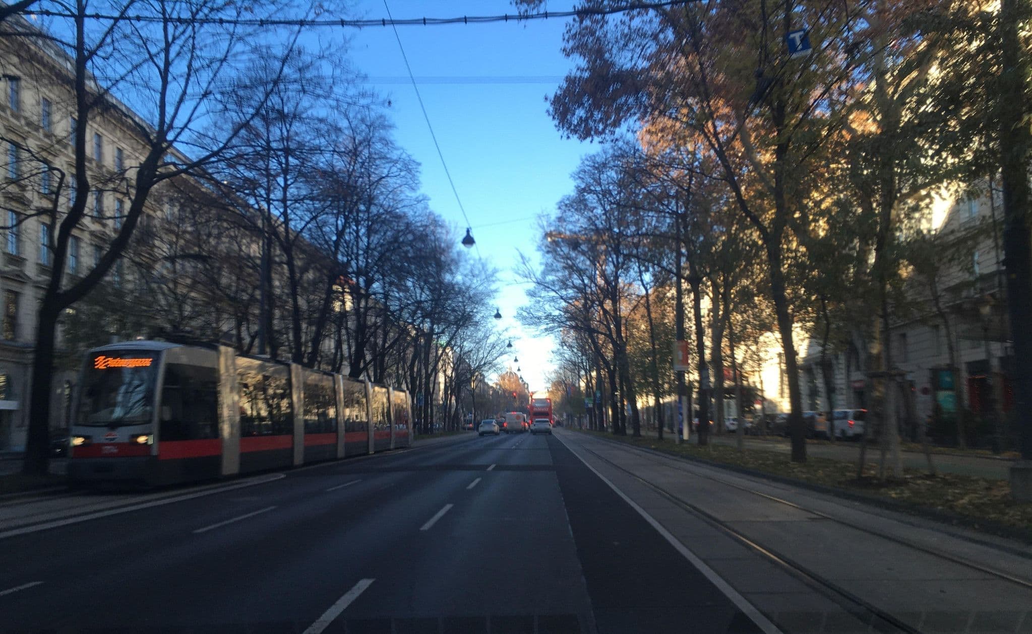 Street view near Hotel Imperial Vienna, Vienna — © istefanos (CC BY-SA · Mapillary)