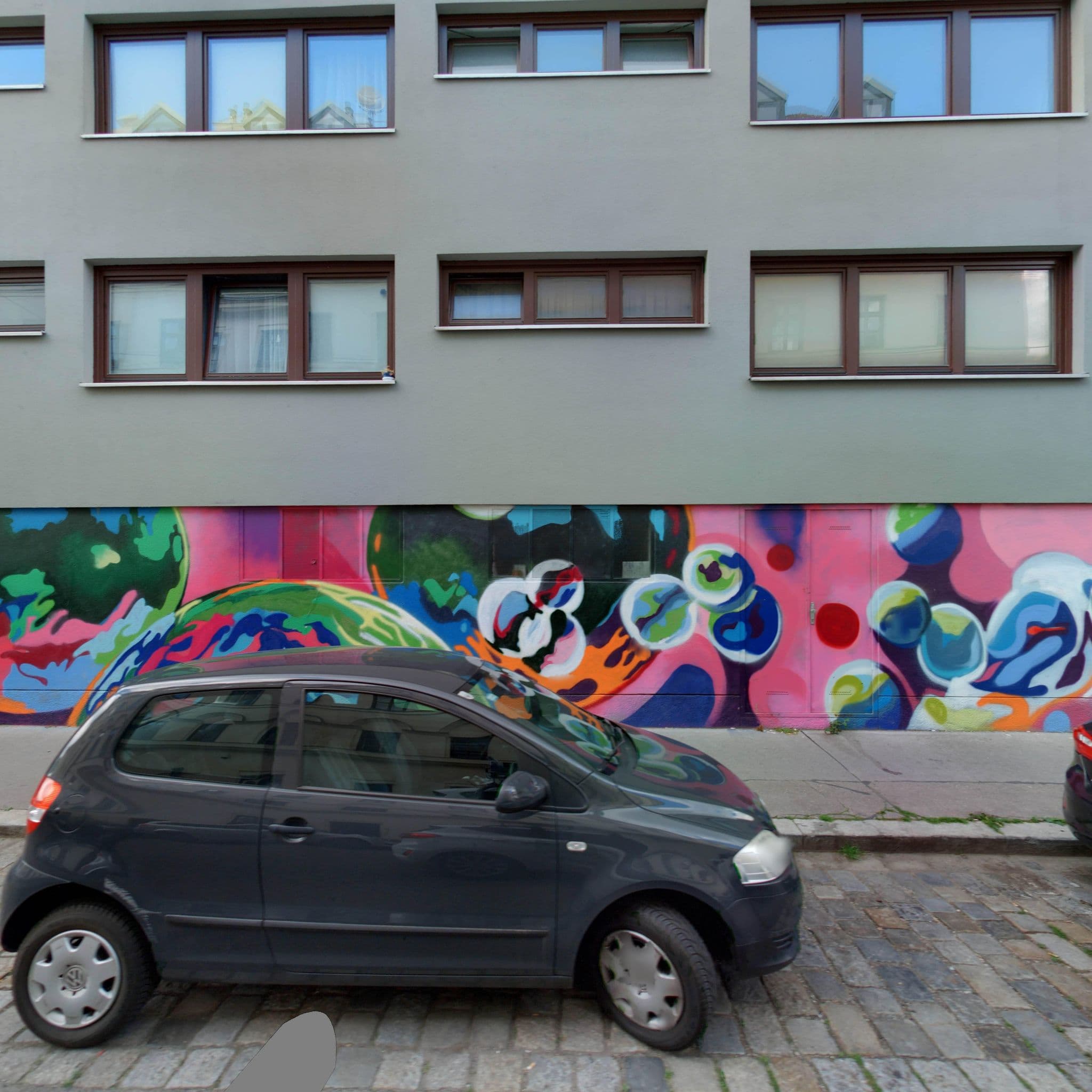Street view near Wienwert Apartments Naschmarket, Mariahilf — © eliasgander (CC BY-SA · Mapillary)