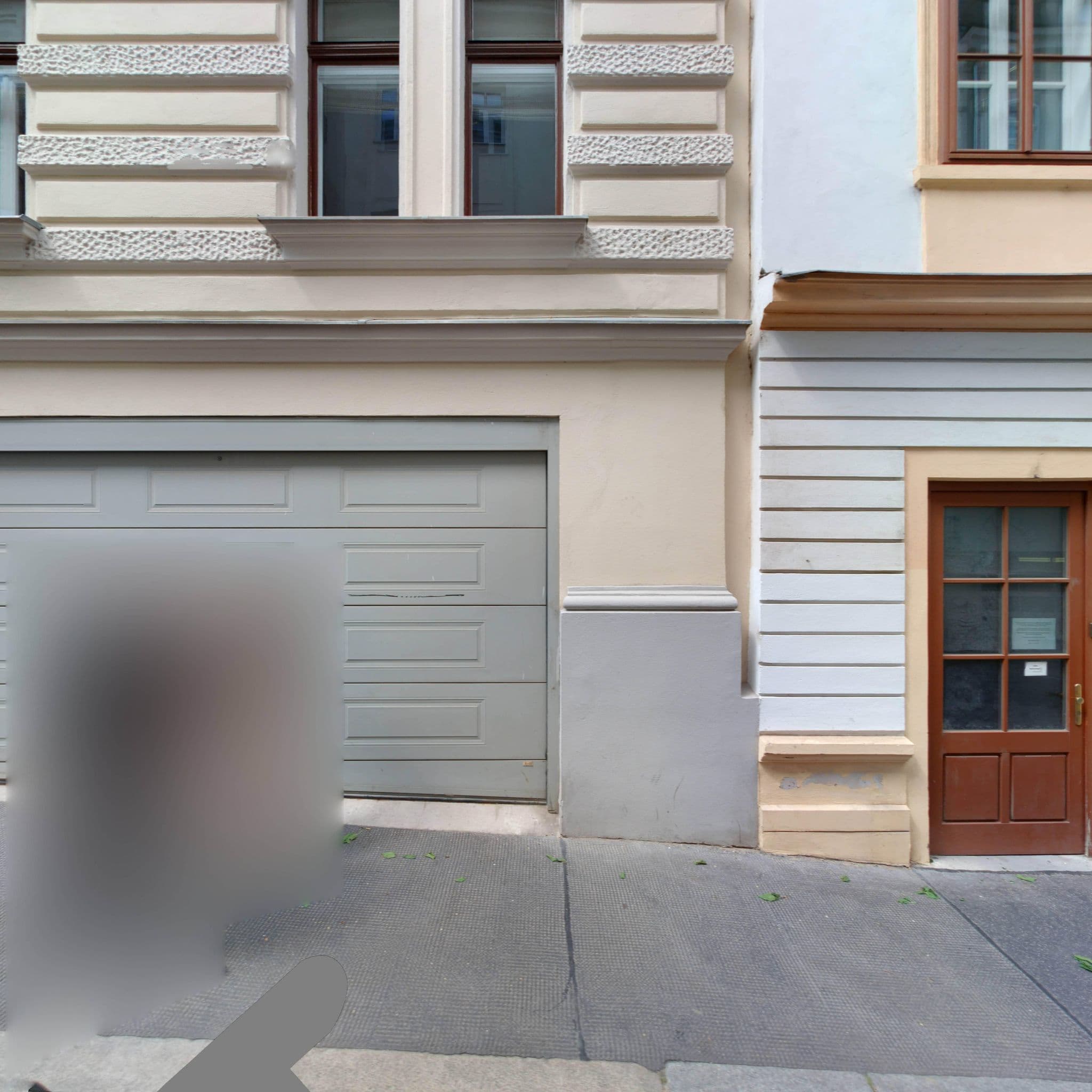 Street view near Schaumburgergasse 6, Margareten — © eliasgander (CC BY-SA · Mapillary)