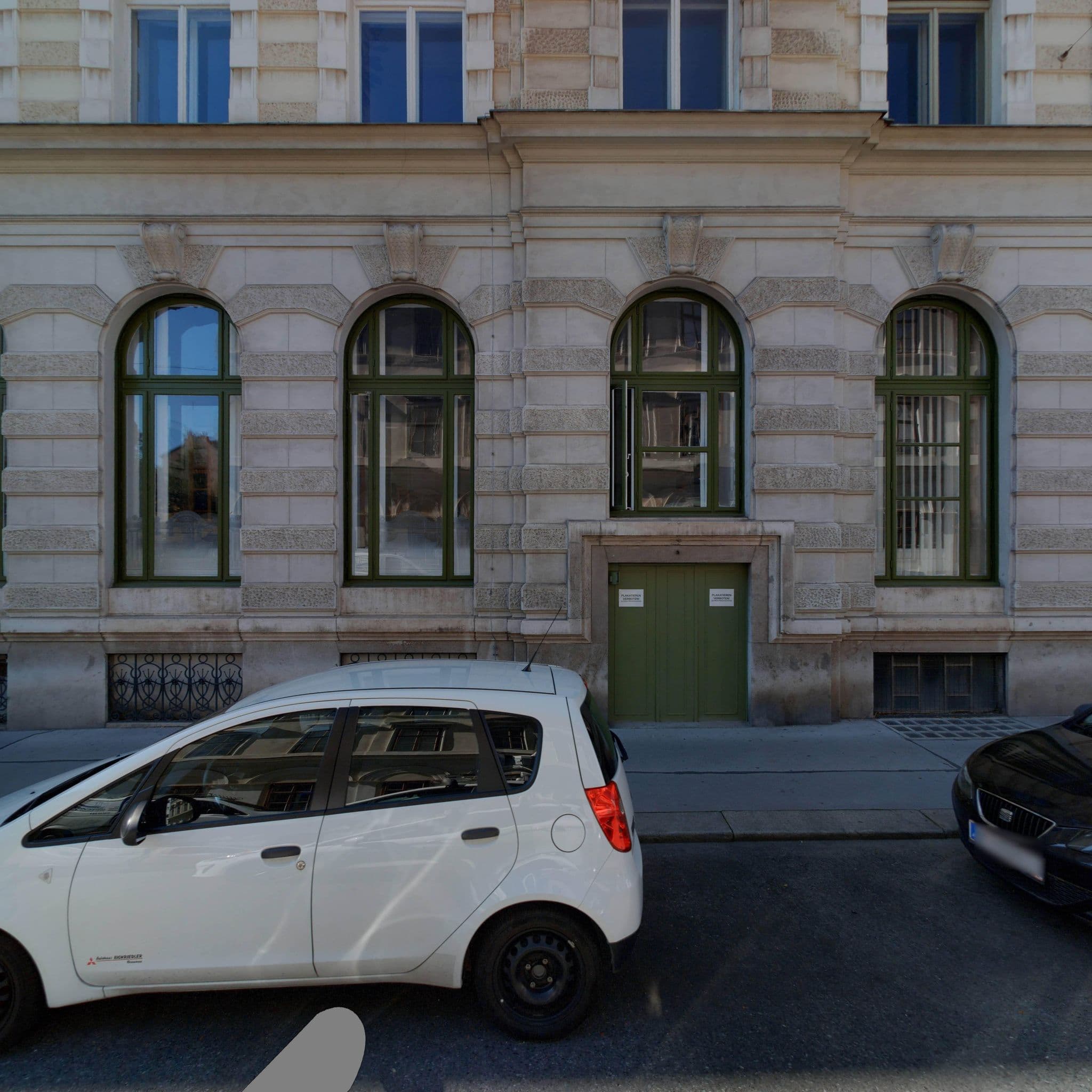 Street view near Depo Pension, Neubau — © eliasgander (CC BY-SA · Mapillary)