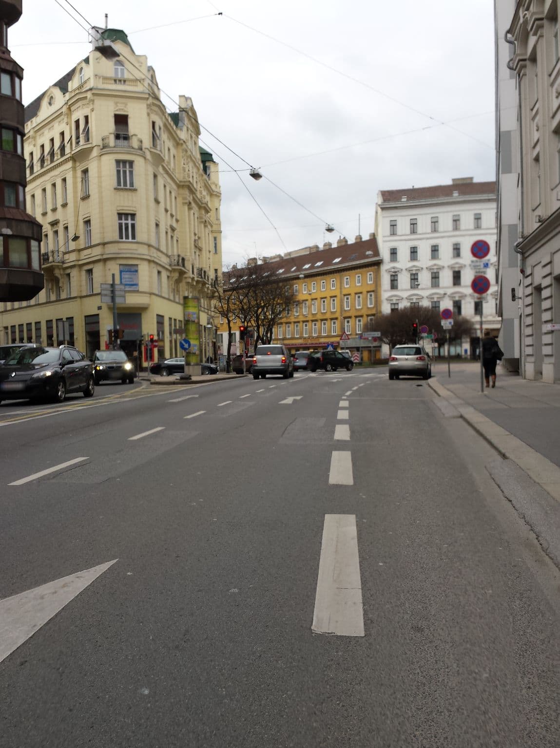 Street view near URBANAUTS Hospitality GmbH, Mariahilf — © rudolfmayer (CC BY-SA · Mapillary)