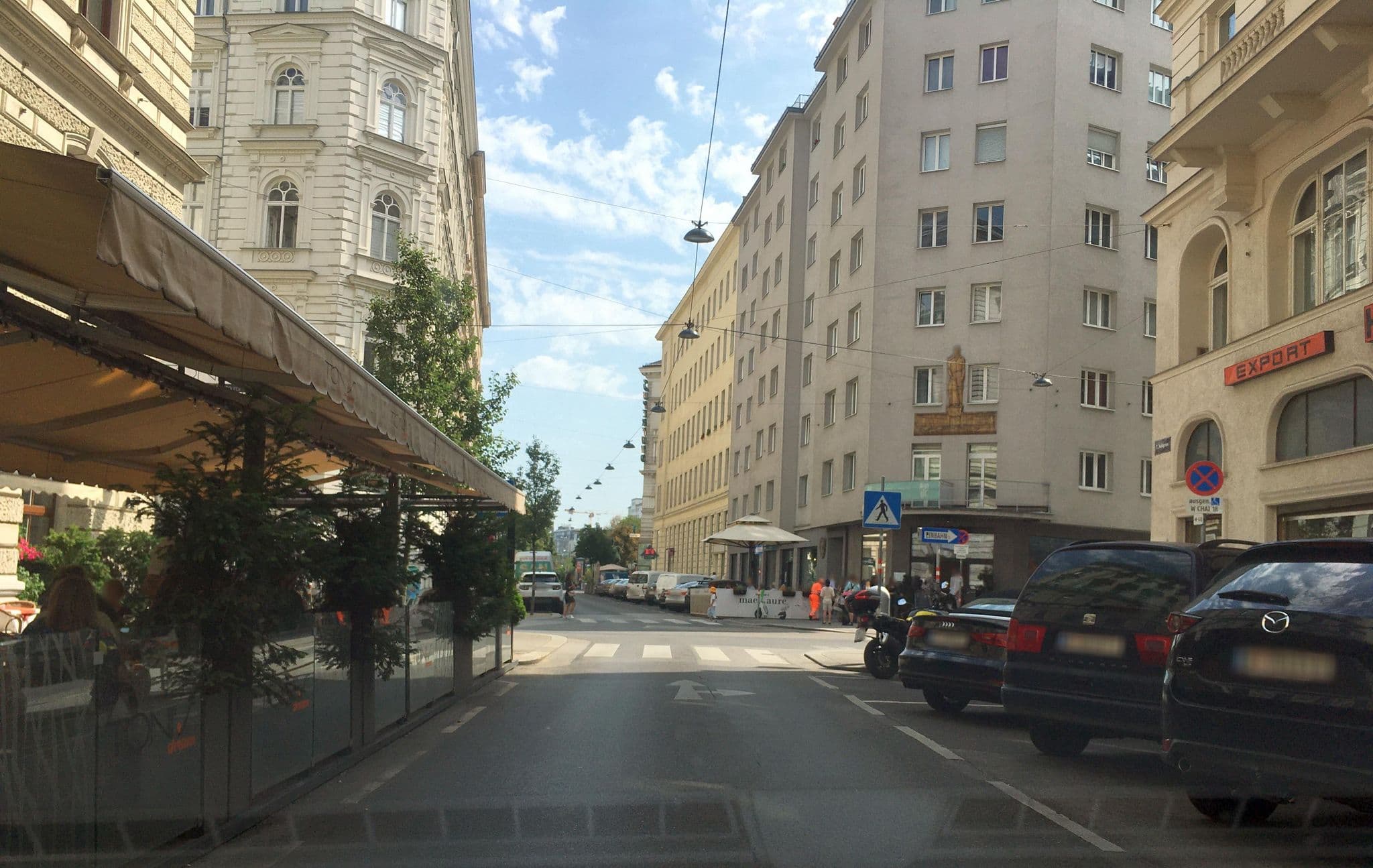 Street view near MEDOX Restaurant- und Hotelbetriebs GmbH, Innere Stadt — © istefanos (CC BY-SA · Mapillary)