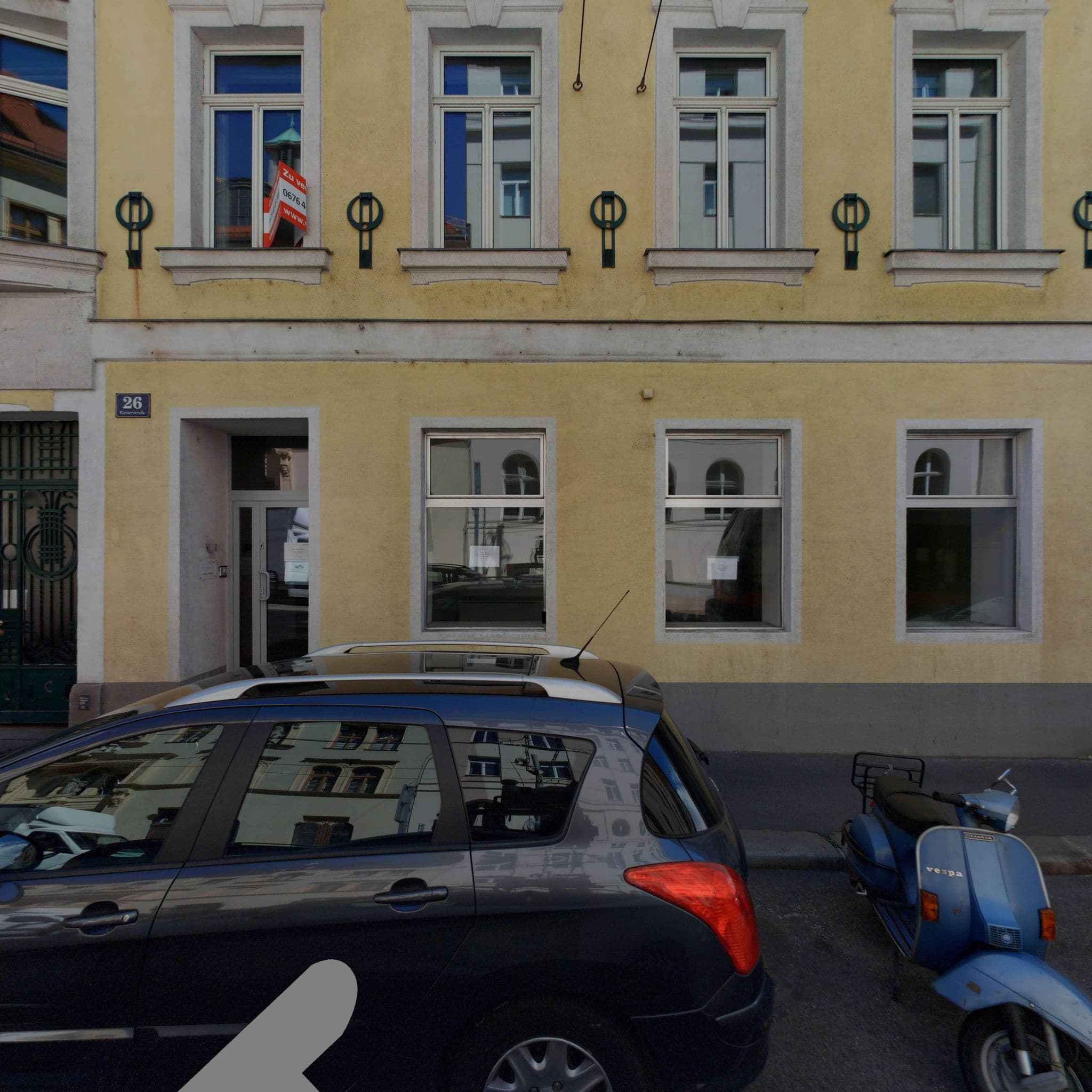 Street view near Welcome2vienna, Neubau — © eliasgander (CC BY-SA · Mapillary)