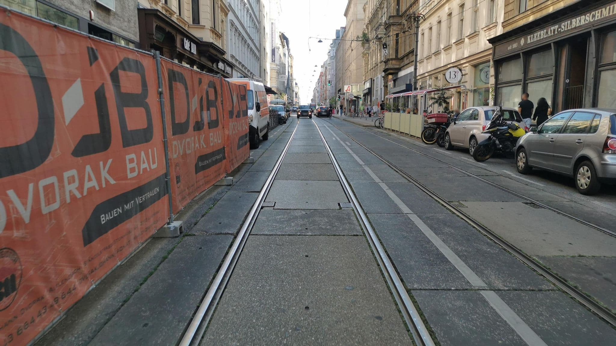 Street view near Lauria Apartments, Neubau — © hlfan (CC BY-SA · Mapillary)