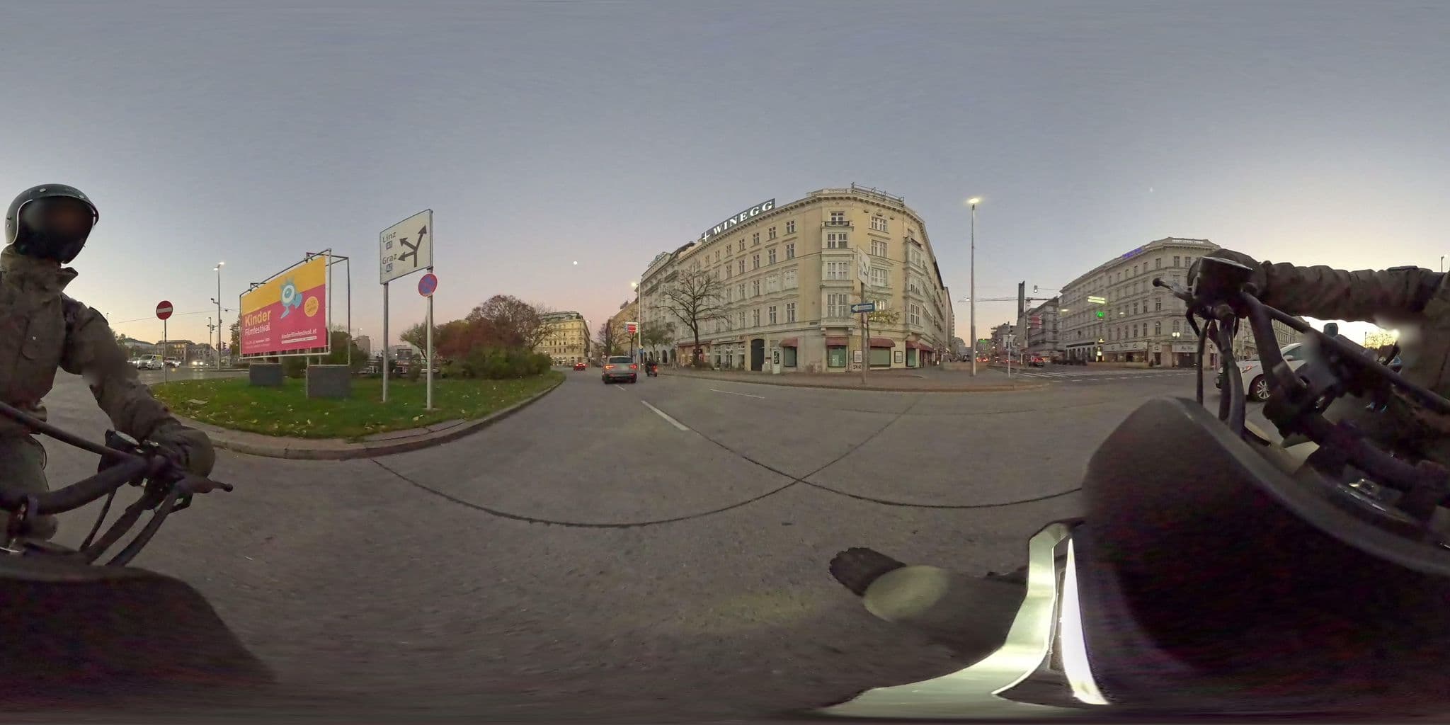 Street view near Deloitte FSI Consulting GmbH, Vienna — © erias (CC BY-SA · Mapillary)