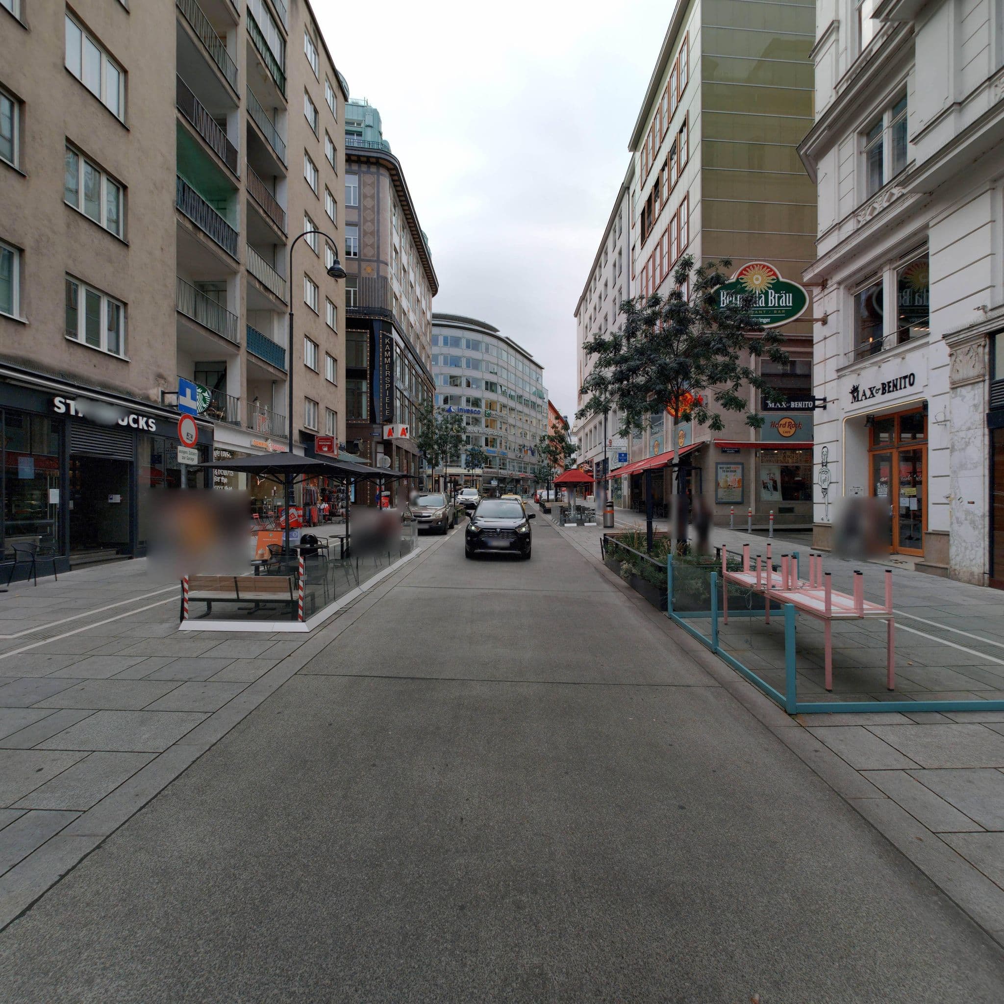 Street view near Austuria, Innere Stadt — © eliasgander (CC BY-SA · Mapillary)