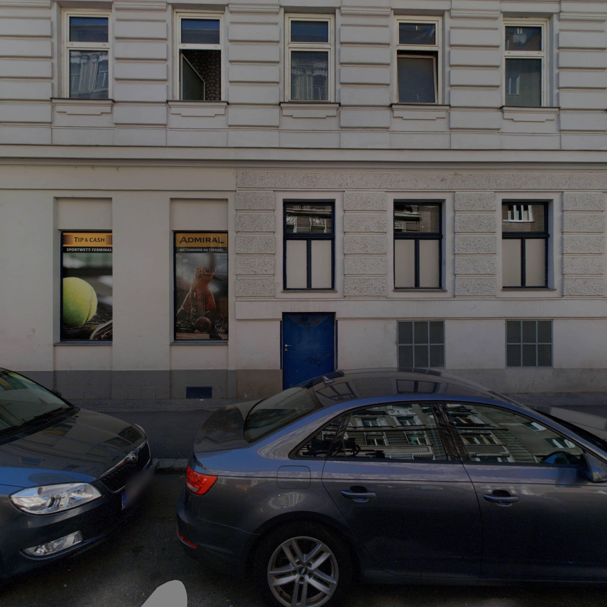 Street view near HTM Hotel und Tourismus Management GmbH, Alsergrund — © eliasgander (CC BY-SA · Mapillary)