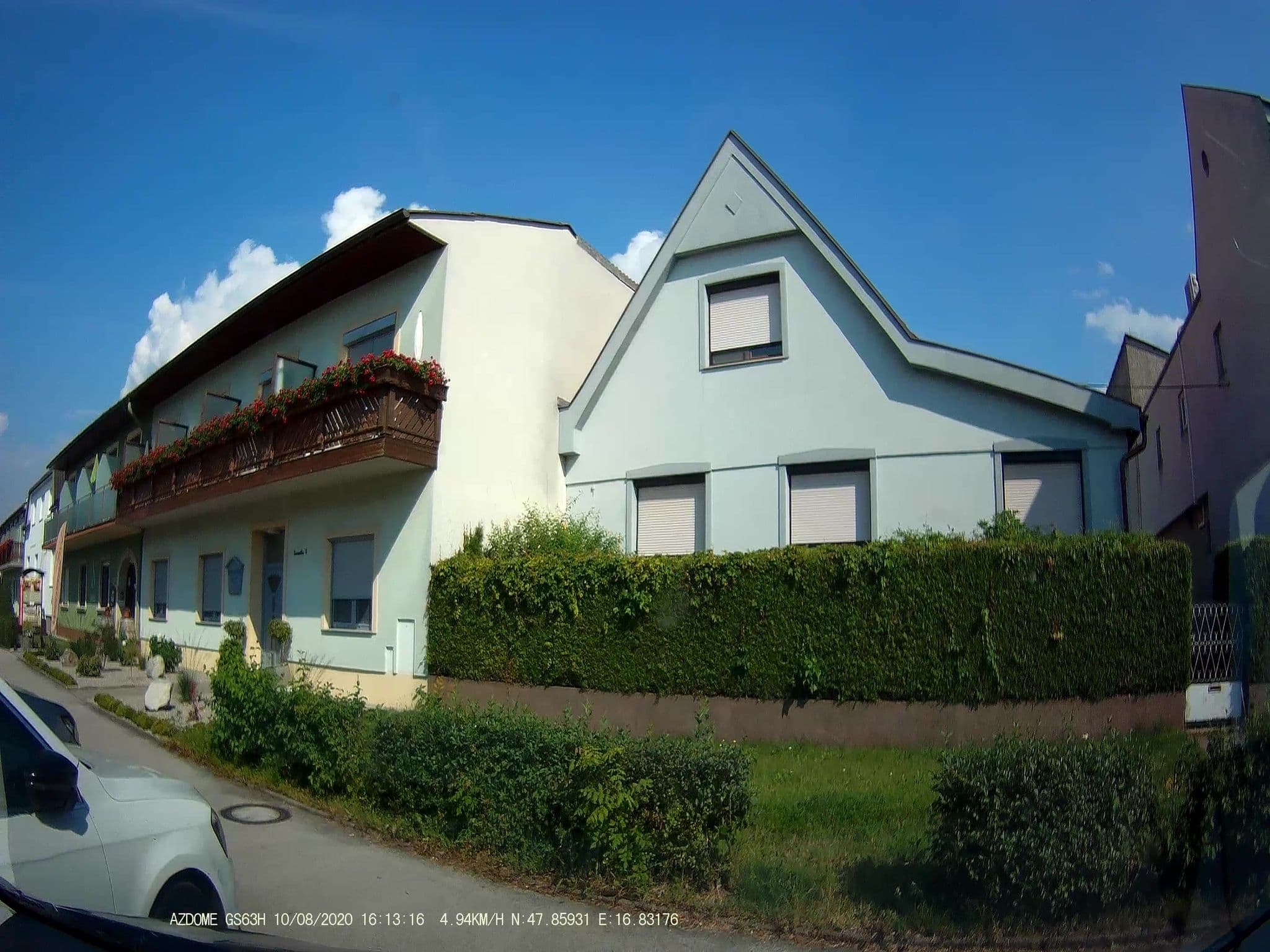 Street view near Winzerhof Julius und Mariella Steiner, Podersdorf am See — © stefan147 (CC BY-SA · Mapillary)