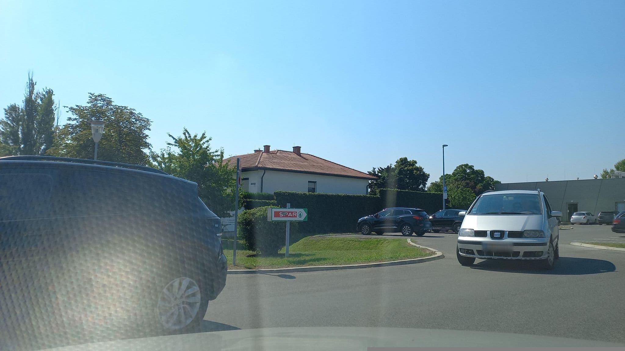 Street view near Appartements Leiner, Podersdorf am See — © bordaben (CC BY-SA · Mapillary)
