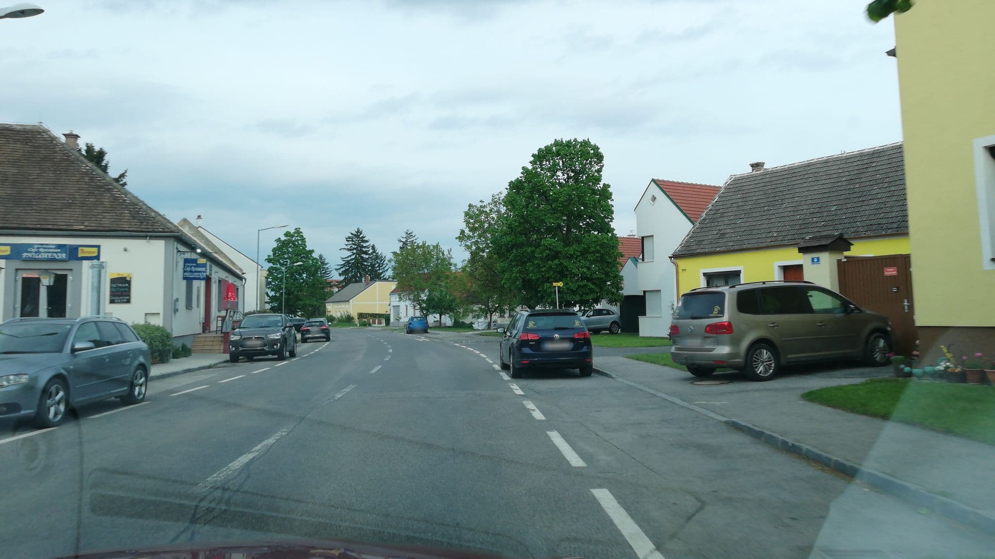 Street view near TE Hotelbetriebs GmbH, Mitterpullendorf — © gzin (CC BY-SA · Mapillary)