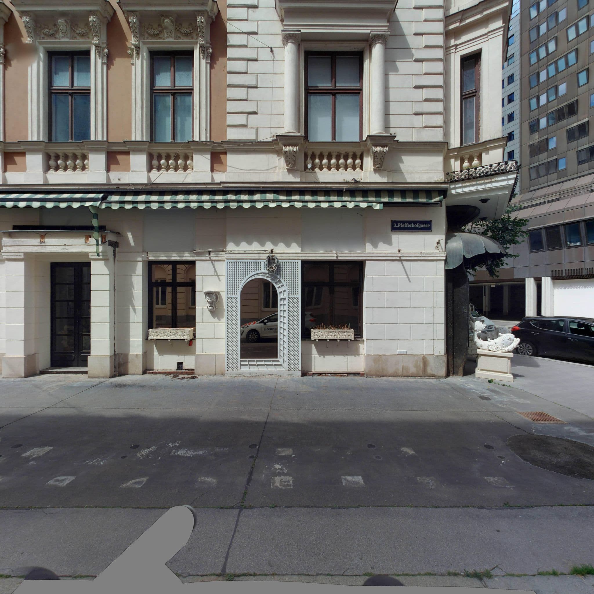 Street view near Apartement a la Niky Vienna, Landstraße — © eliasgander (CC BY-SA · Mapillary)