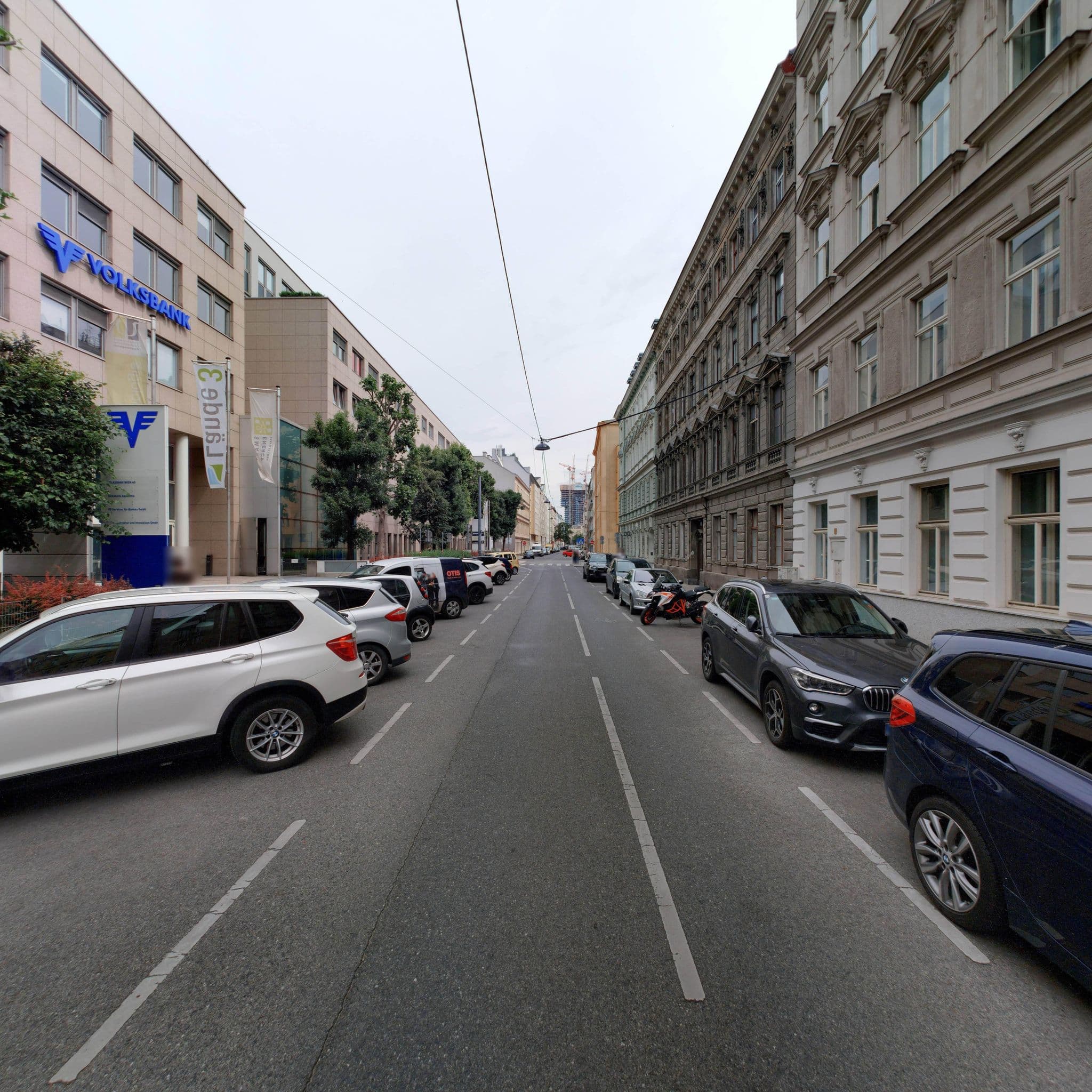Street view near Siemens Forum, Landstraße — © eliasgander (CC BY-SA · Mapillary)