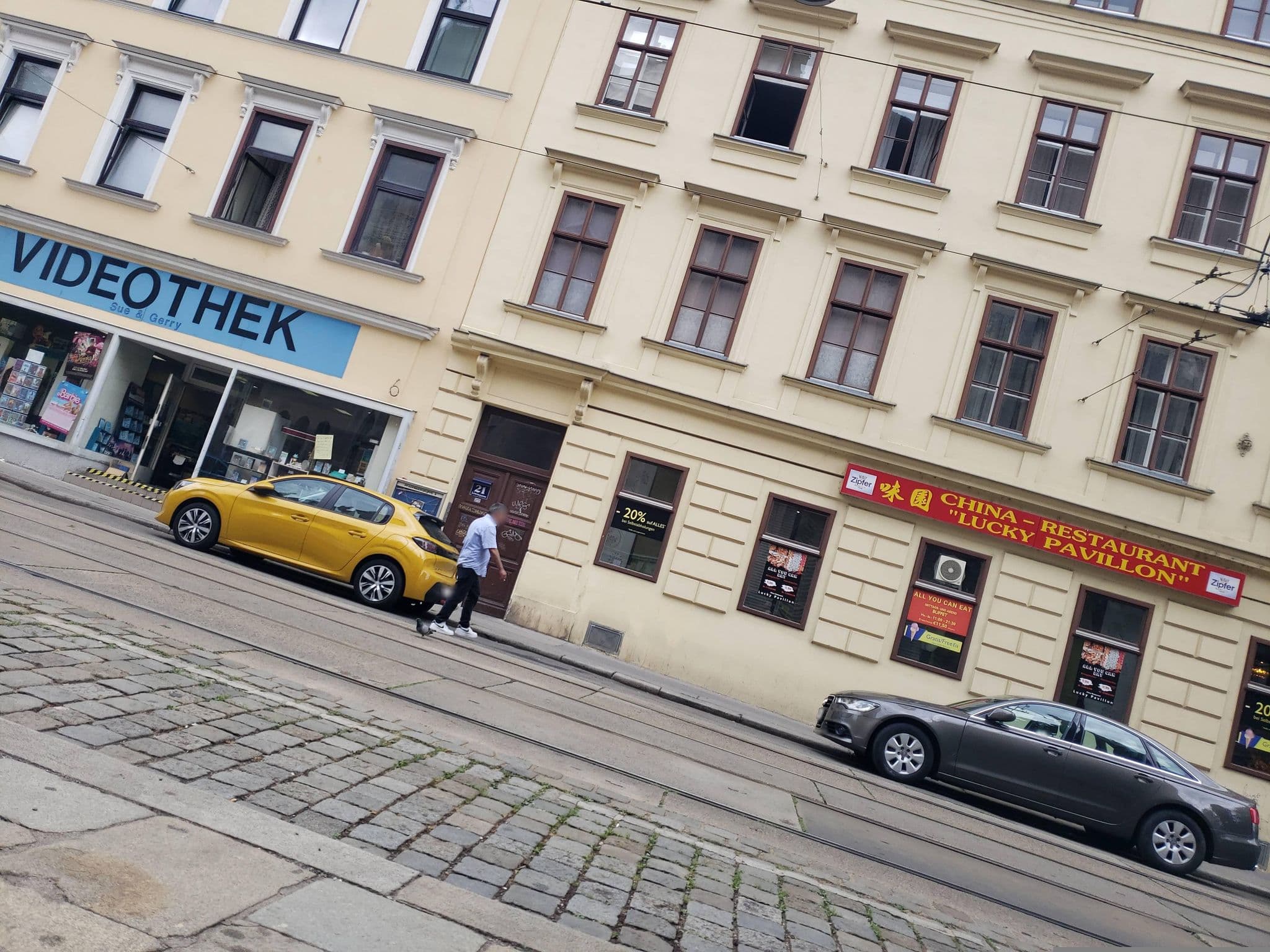 Street view near Vienna Calling Penthouse Apartments, Landstraße — © mapfool (CC BY-SA · Mapillary)