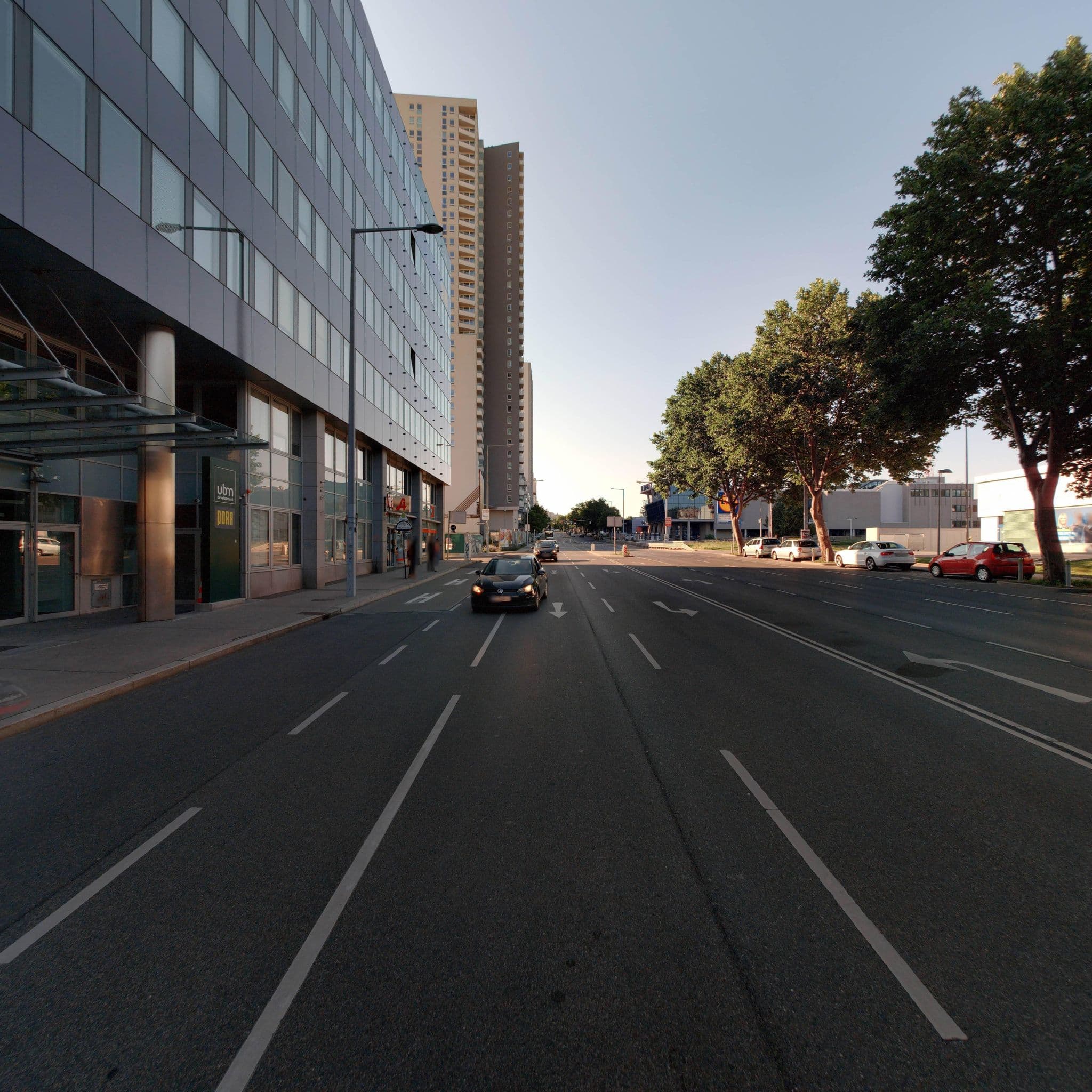 Street view near KDAG Data GmbH, Favoriten — © eliasgander (CC BY-SA · Mapillary)