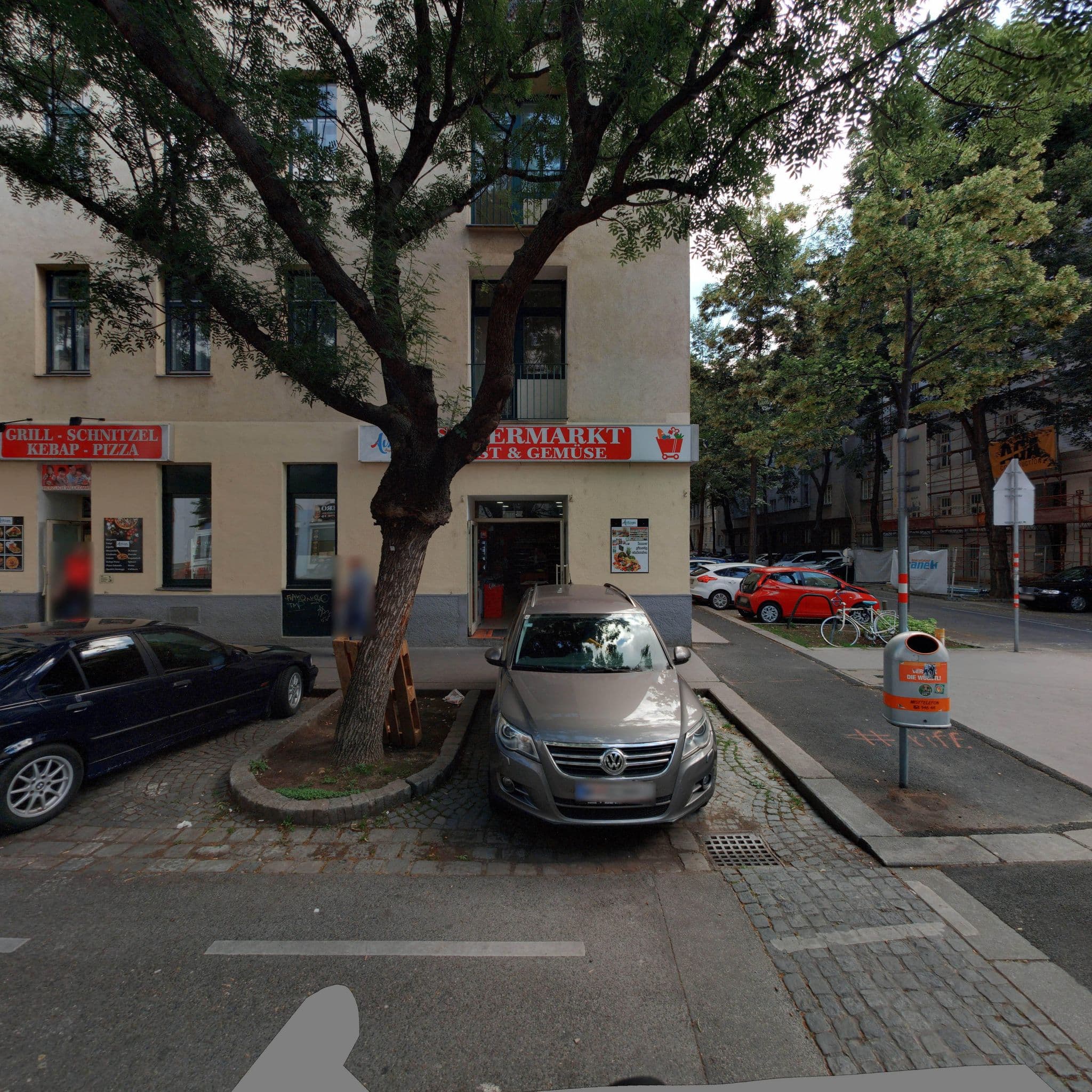 Street view near Vorgartenbeisl, Landstraße — © eliasgander (CC BY-SA · Mapillary)