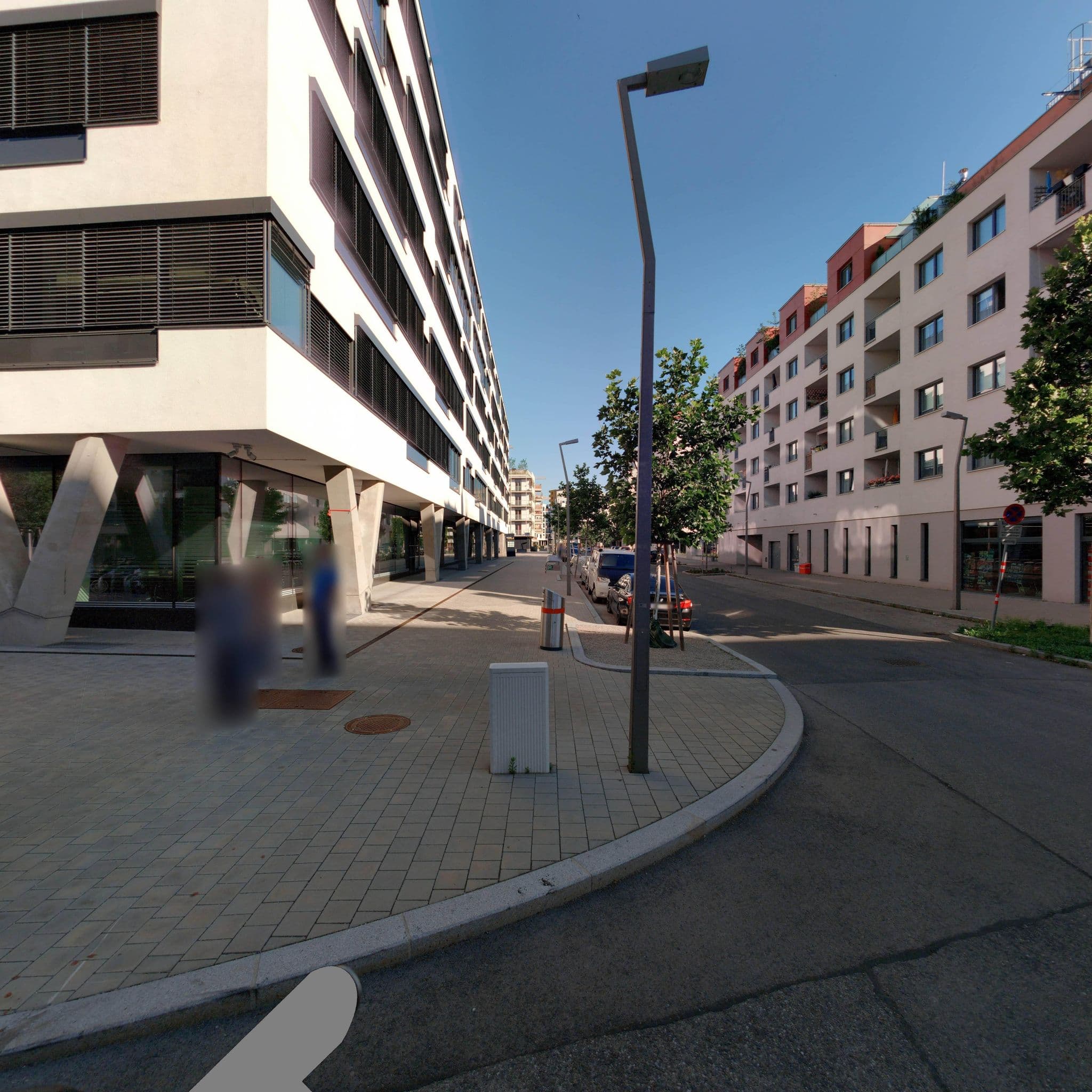 Street view near Verkehrsbüro Kongresshotellerie GmbH, Innere Stadt — © eliasgander (CC BY-SA · Mapillary)