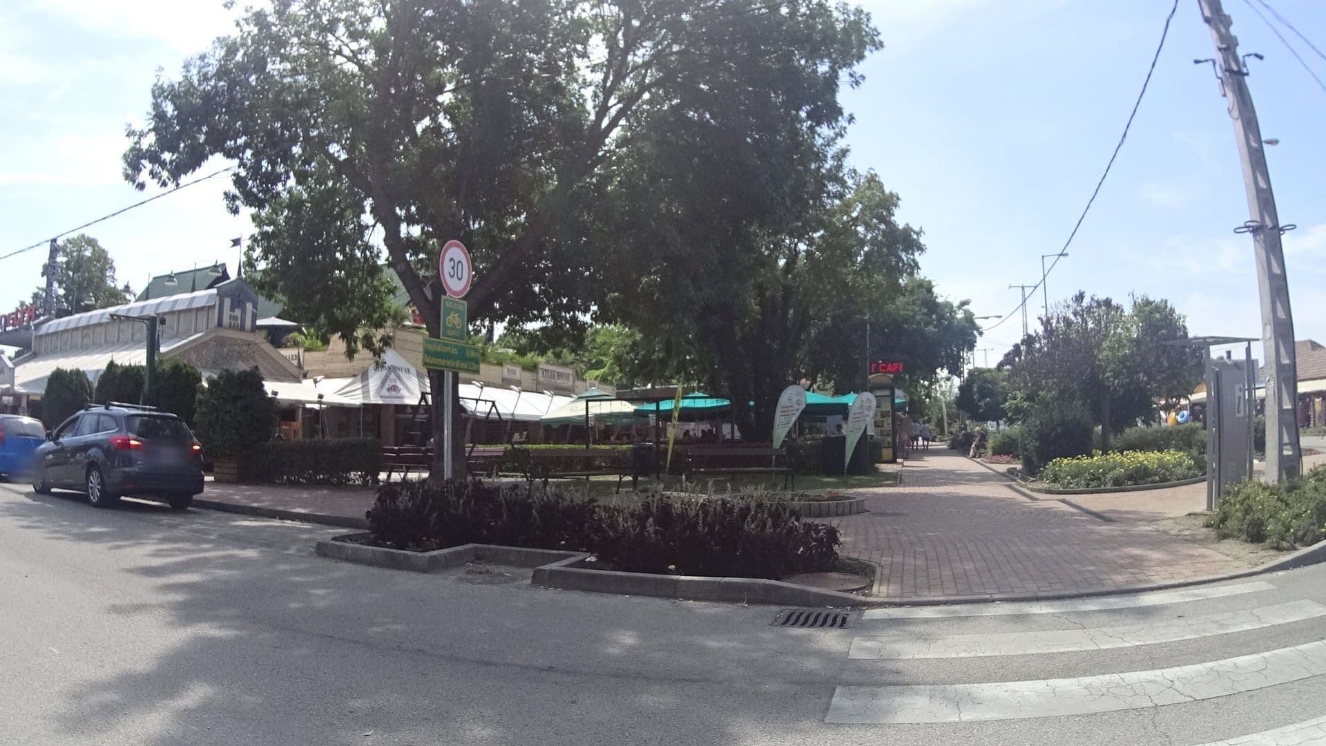 Street view near Post Apartman Balatonmáriafürdő, Balatonberény — © ramap (CC BY-SA · Mapillary)