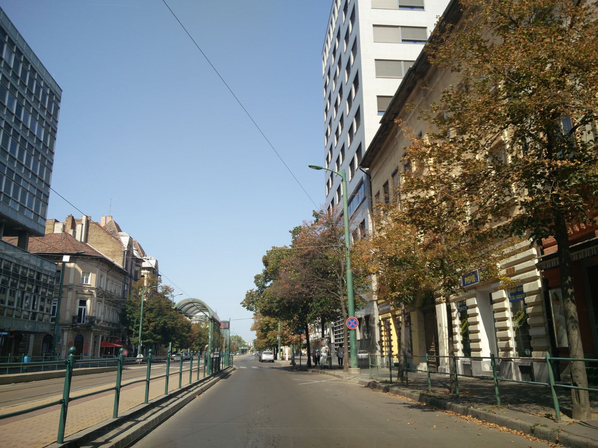 Street view near Exclusive Apartmanok Szeged, Szeged — © kami911 (CC BY-SA · Mapillary)